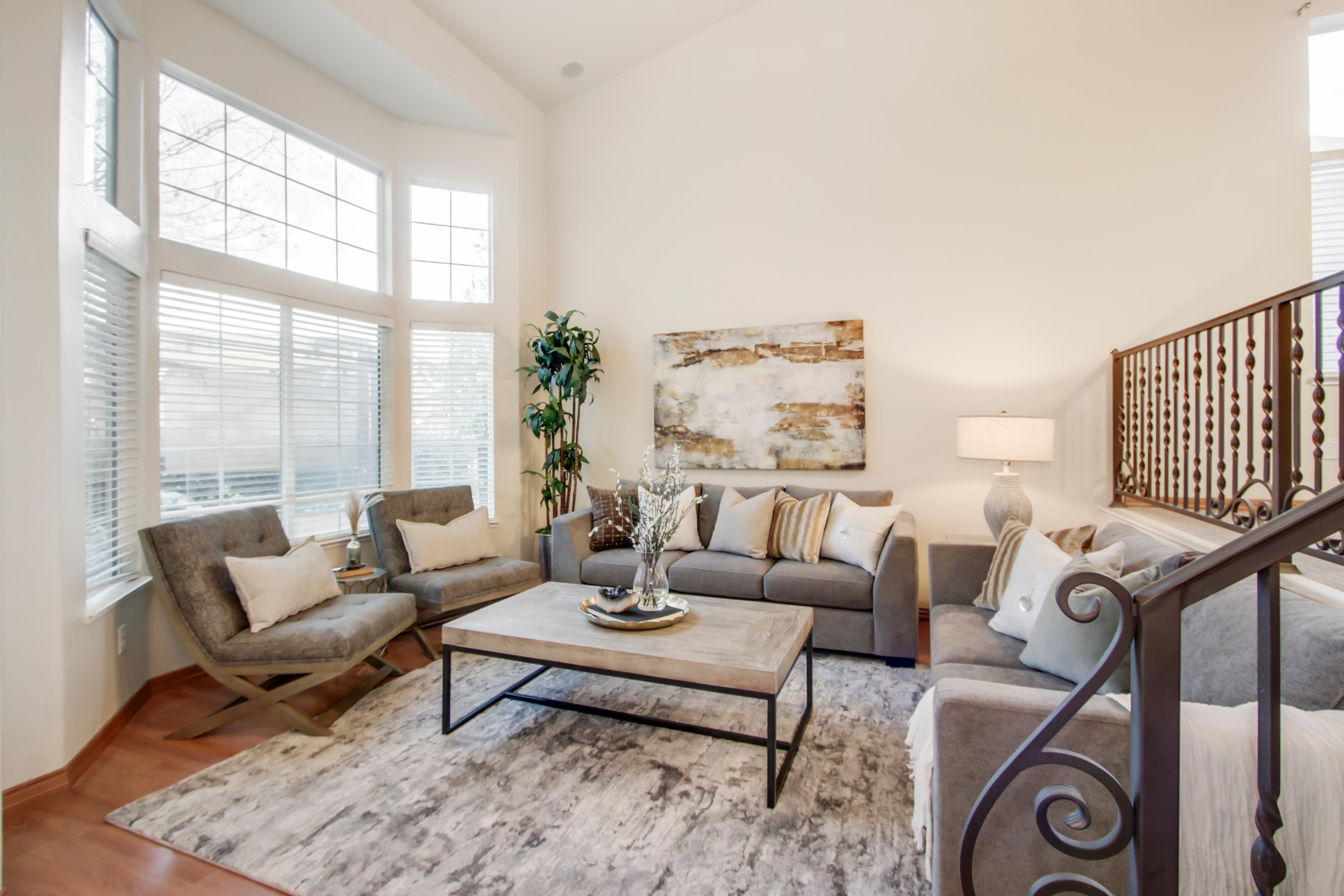 Mountaingate Dr, Rocklin – Premiere Home Staging & Design