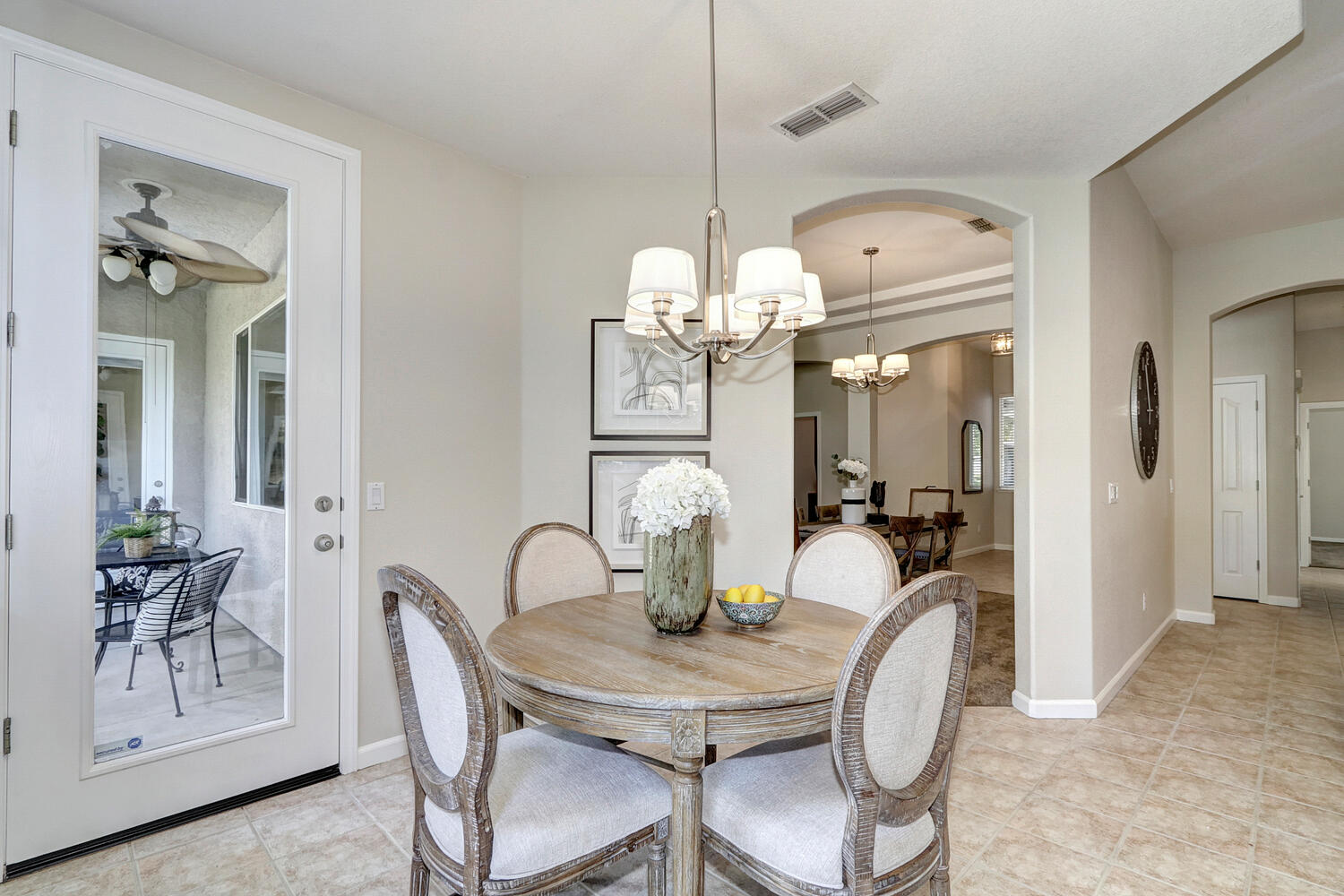 1216_Beckett_Dr_Roseville_CA-large-026-023-025-1500x1000-72dpi