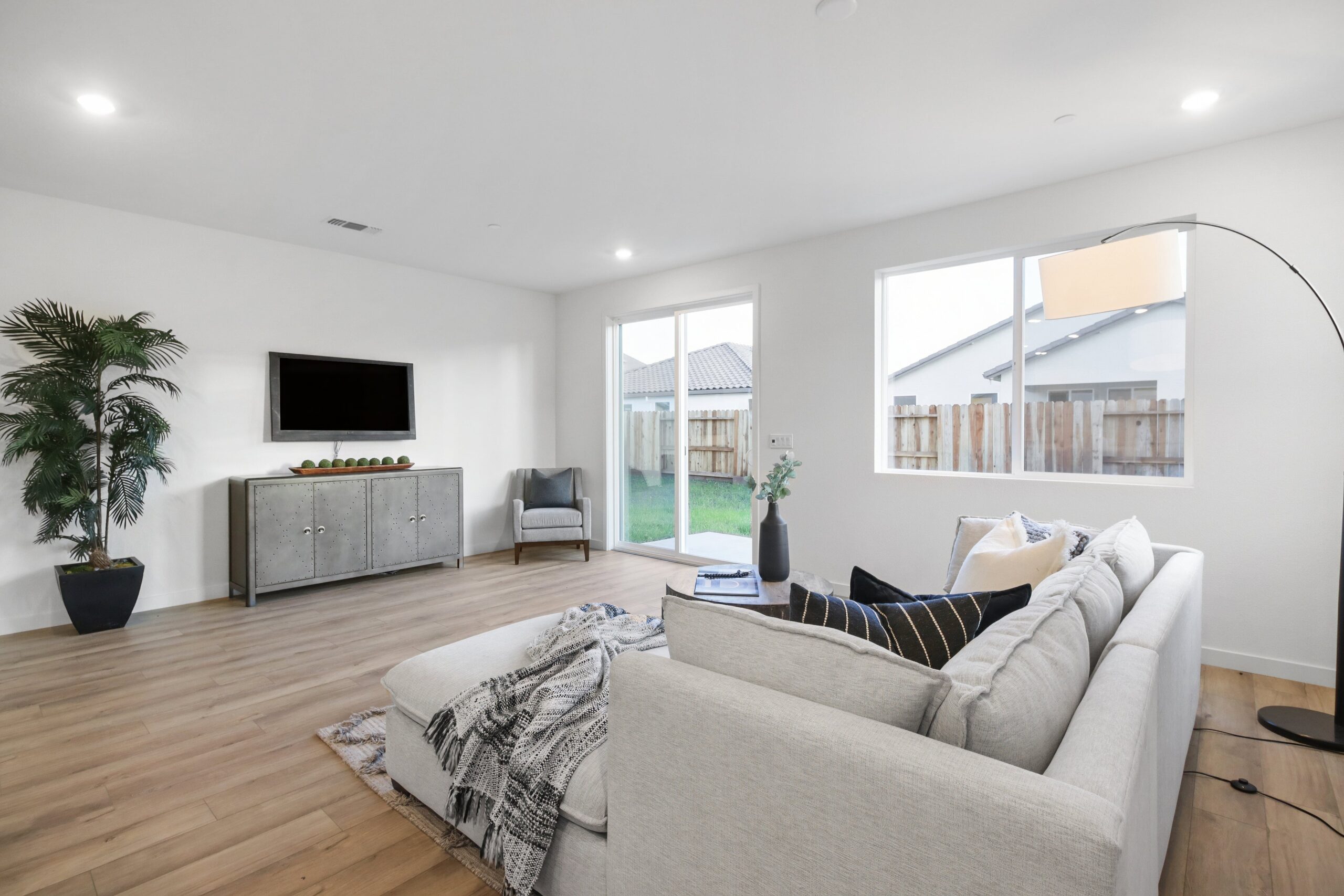 1524_Bluegill_Way_Sacramento-4