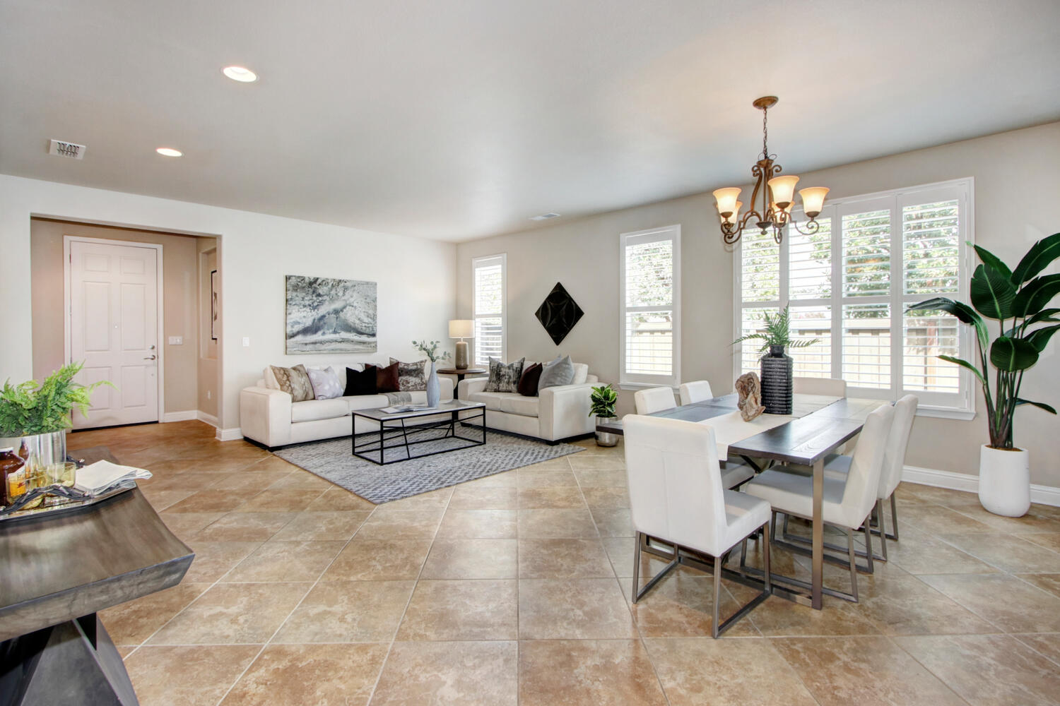 156_Dodbrook_Ct_Roseville_CA-large-010-014-010-1500x1000-72dpi