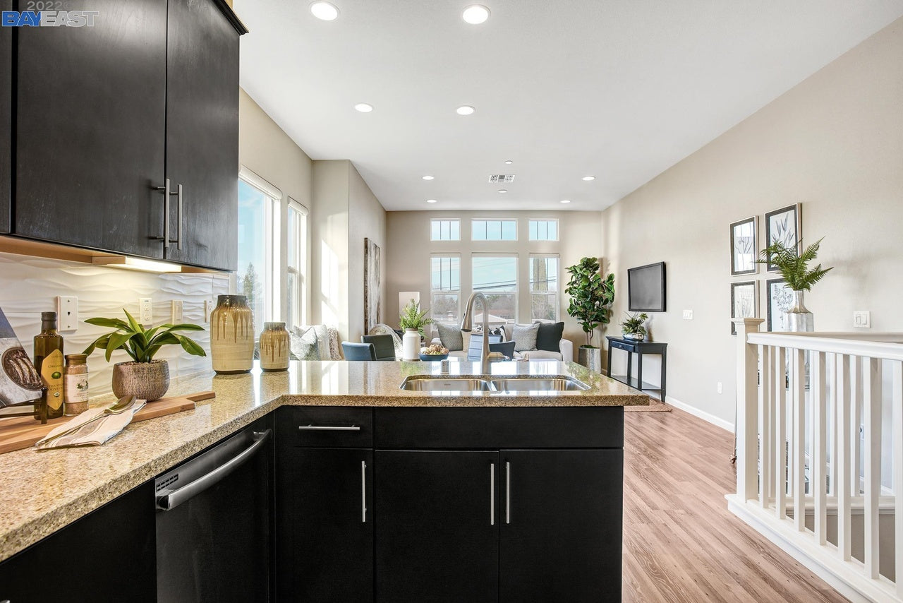 1601_3rd_Ave_Walnut_Creek_3