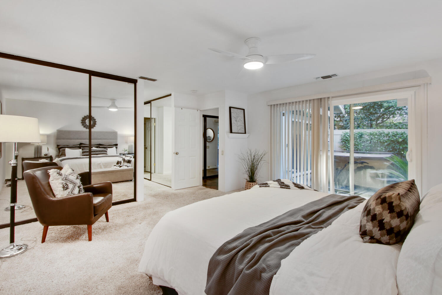227_Hartnell_Pl_Sacramento_CA-large-022-029-022-1500x1000-72dpi