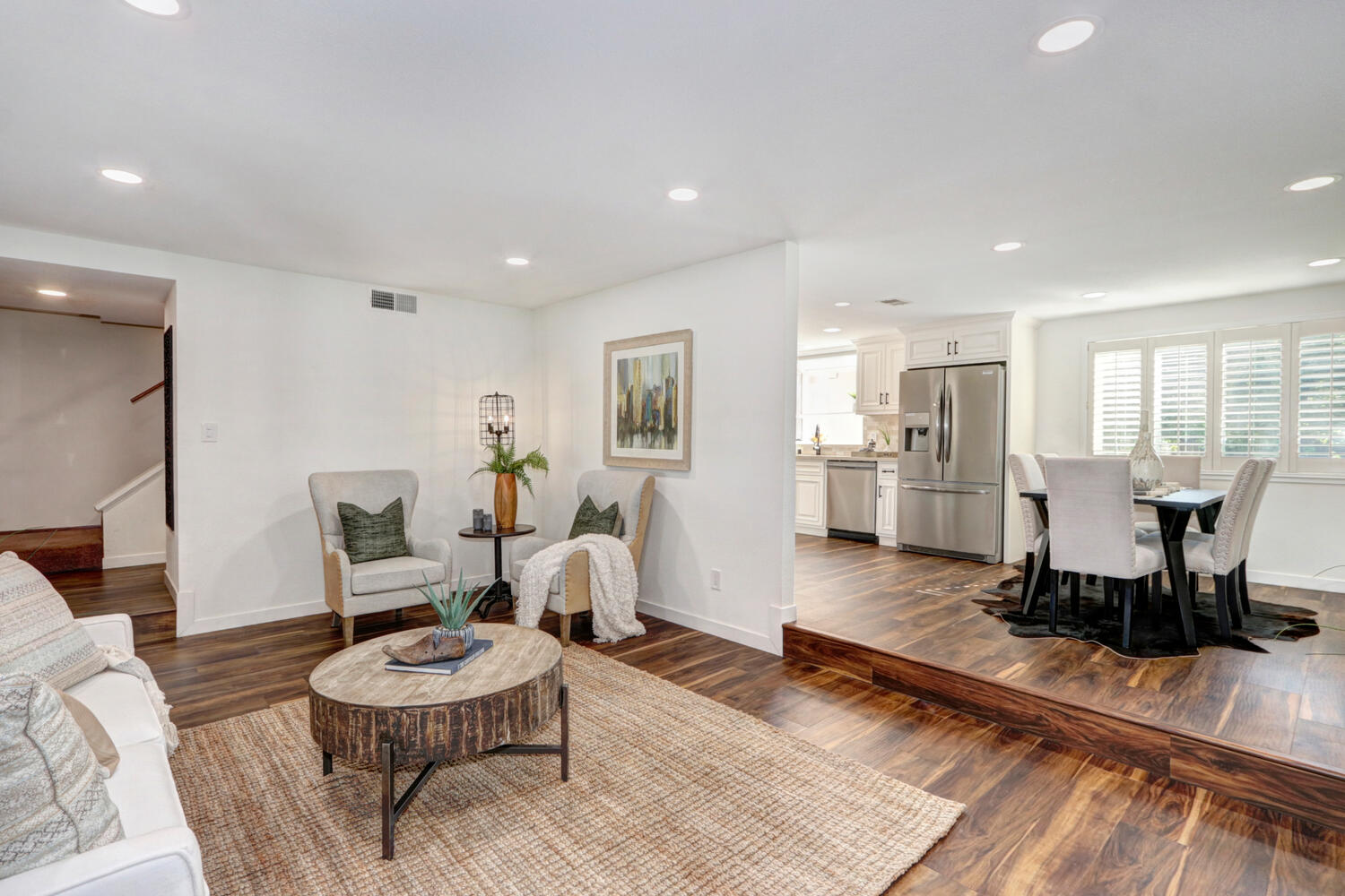 2474_Knightwood_Way_Rancho-large-008-005-008-1500x1000-72dpi