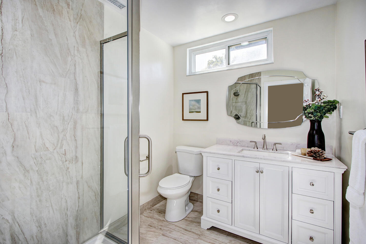 2800_Marmor_Ct_Sacramento_CA-large-022-024-022-1500x1000-72dpi