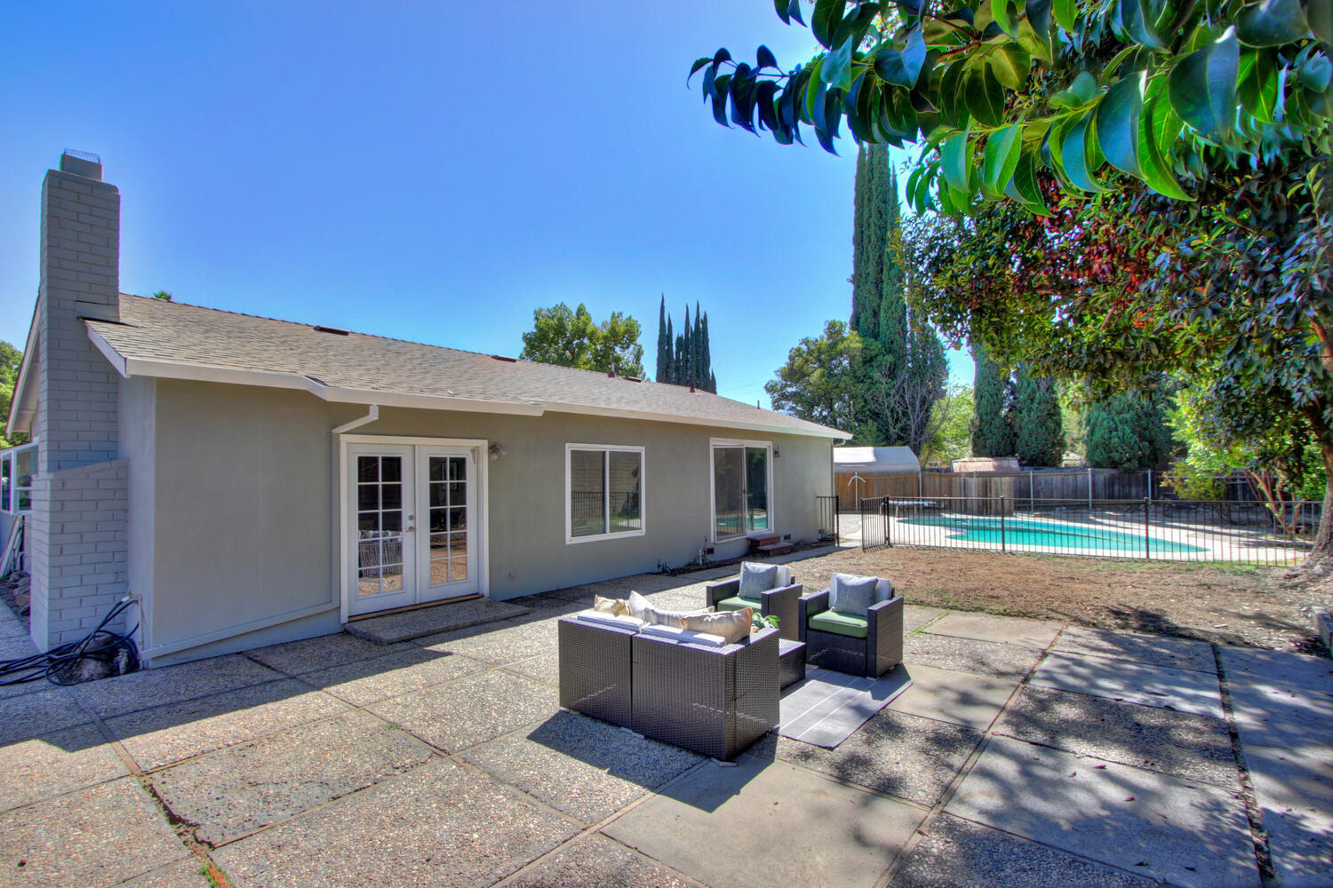 2800_Marmor_Ct_Sacramento_CA-large-033-034-033-1500x1000-72dpi