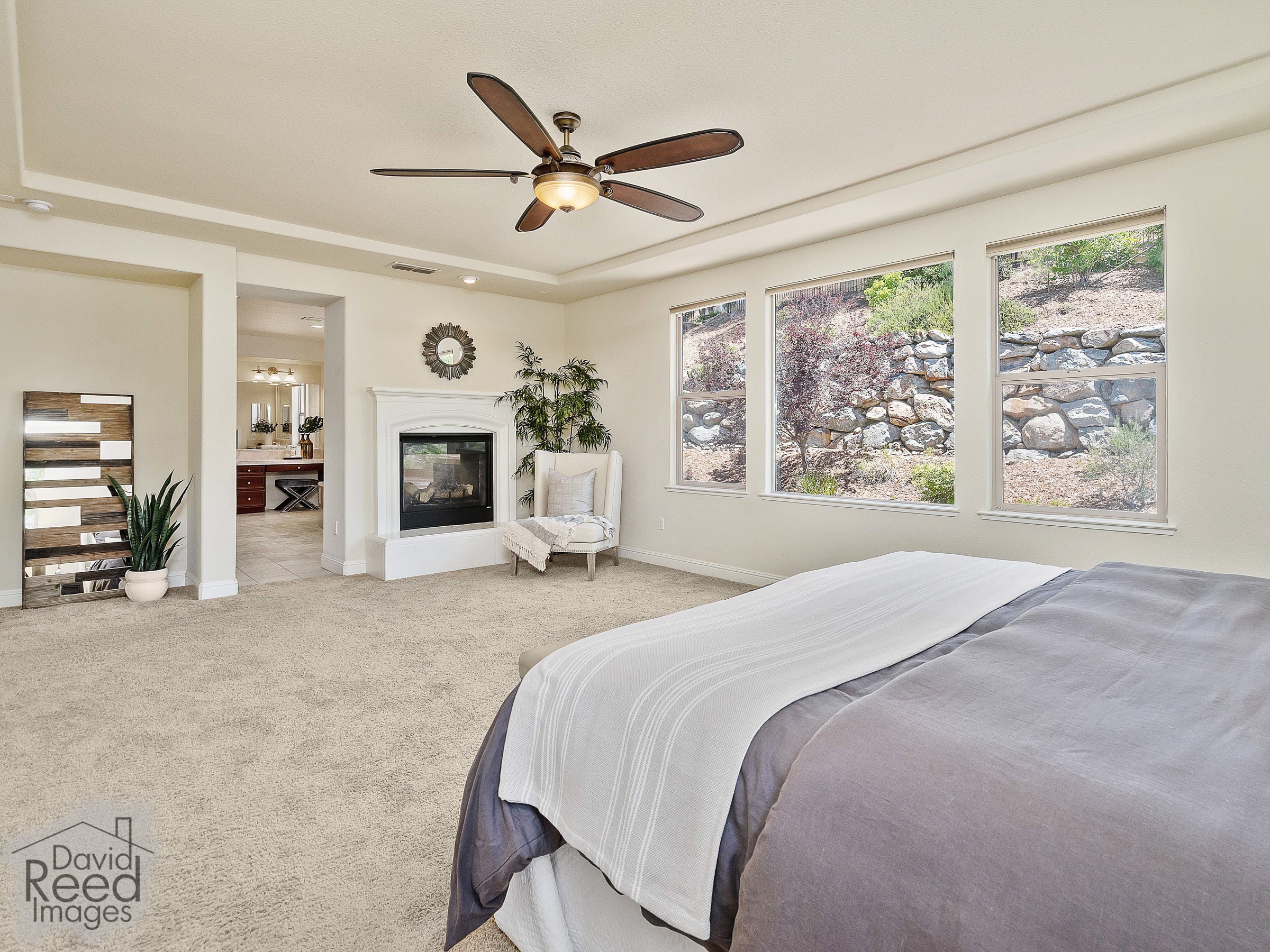 3151_OrbetelloWay_Int_Bedroom1_1_02