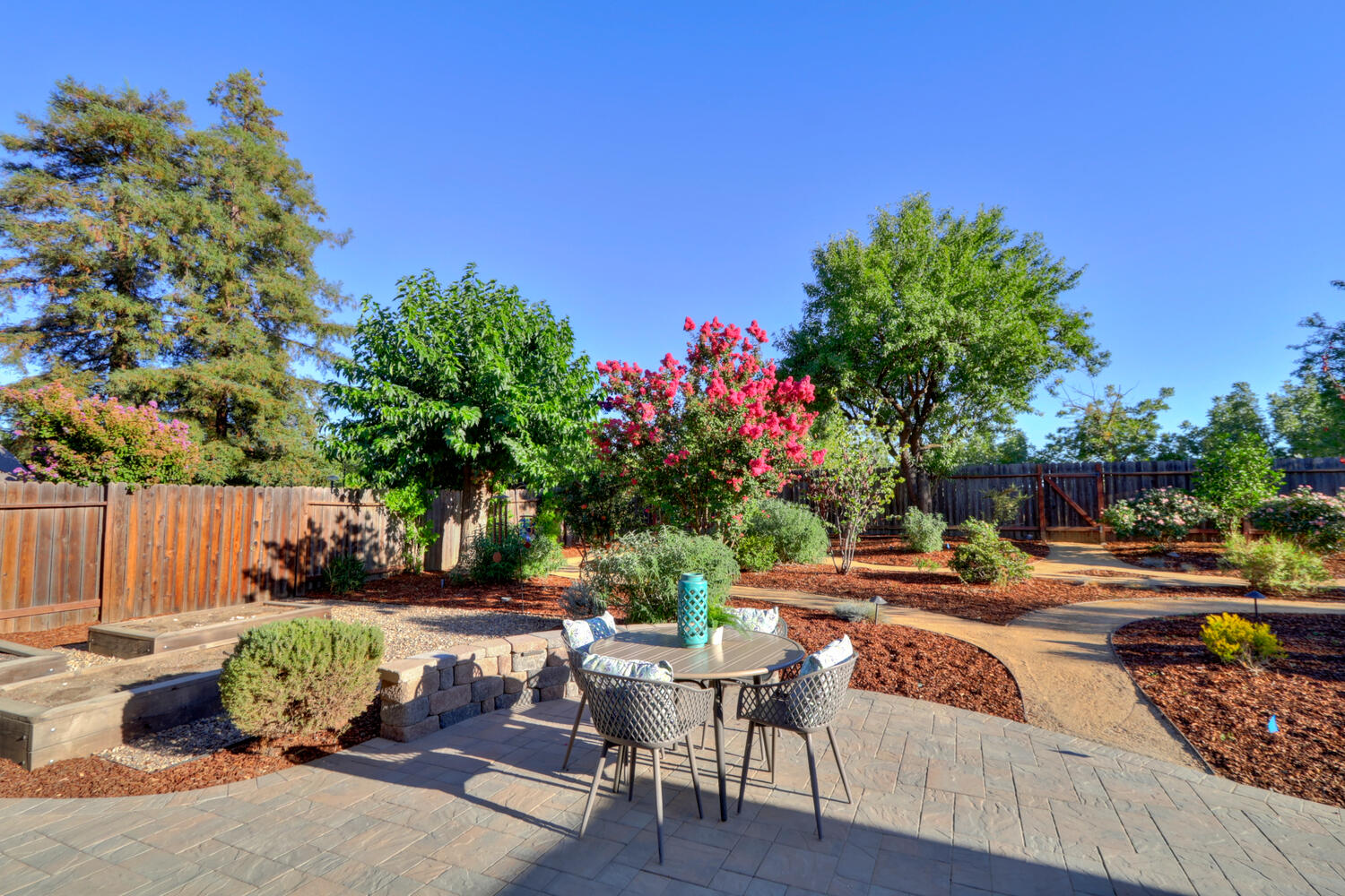 3302_Breton_Ave_Davis_CA_95616-large-045-046-045-1500x1000-72dpi