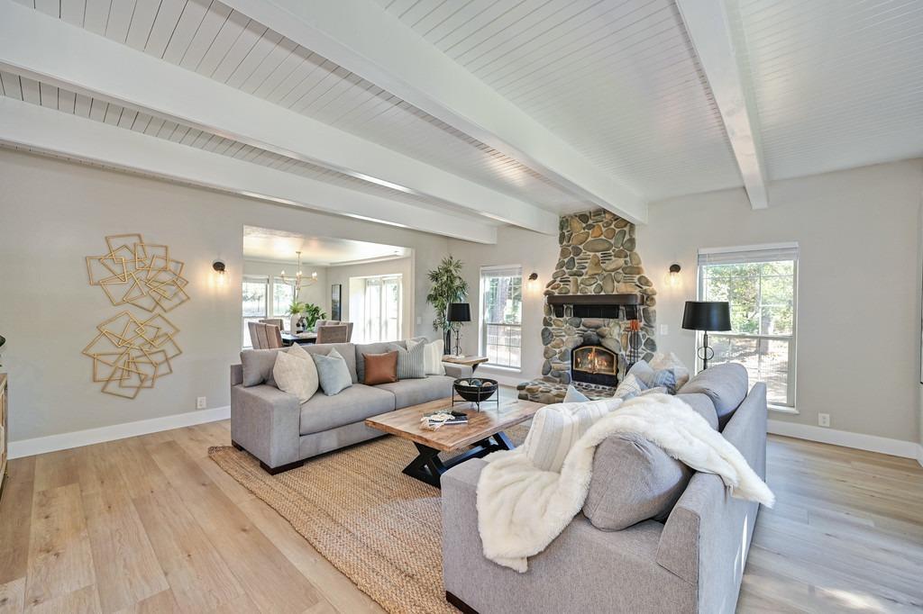 3321_St_Ives_Ct_Shingle_Springs_1