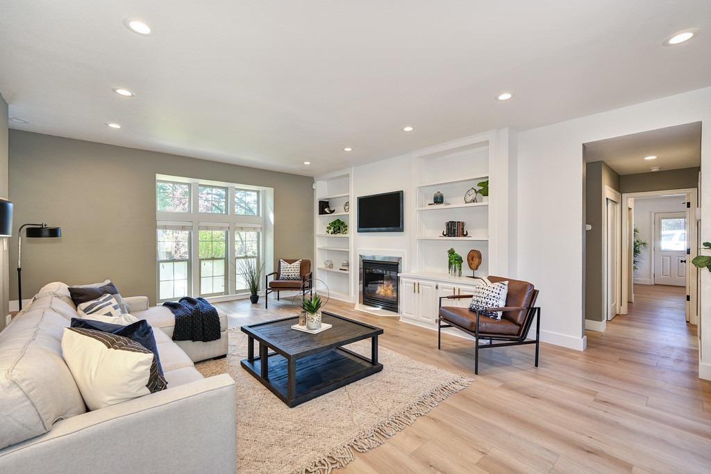 3321_St_Ives_Ct_Shingle_Springs_12