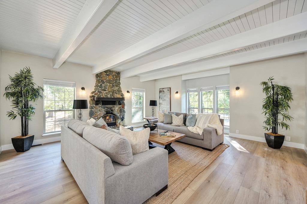 3321_St_Ives_Ct_Shingle_Springs_2