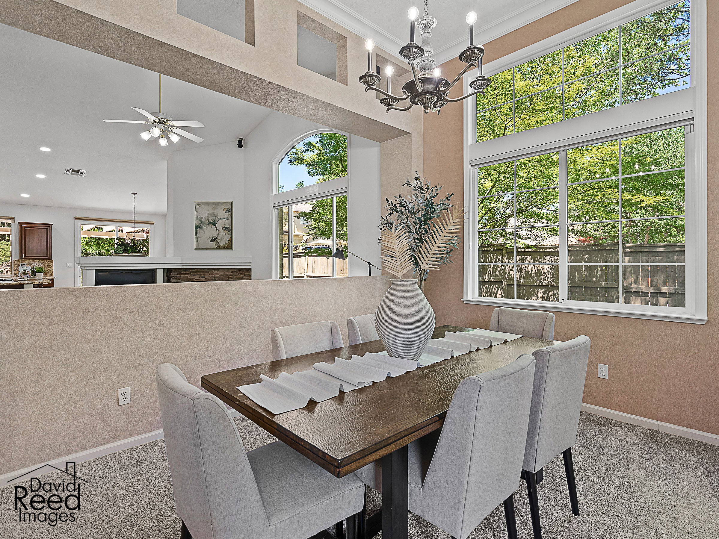 4000_MeadowWoodDrive_Int_DiningRoom_1_03