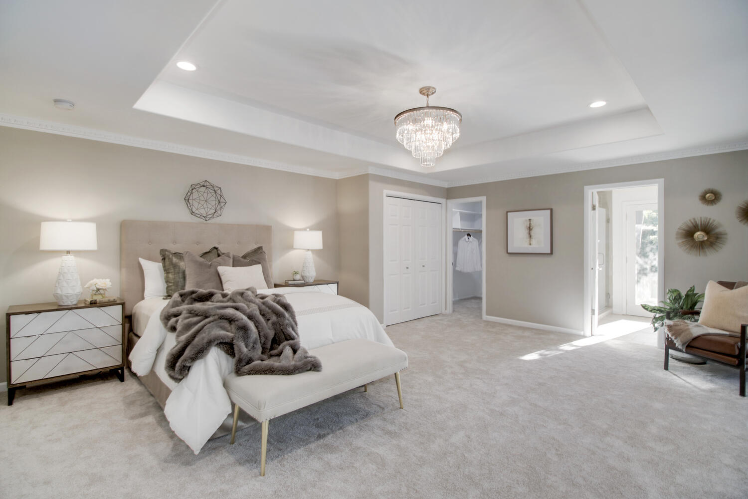 4033_Crondall_Dr_Sacramento_CA-large-035-034-035-1500x1000-72dpi