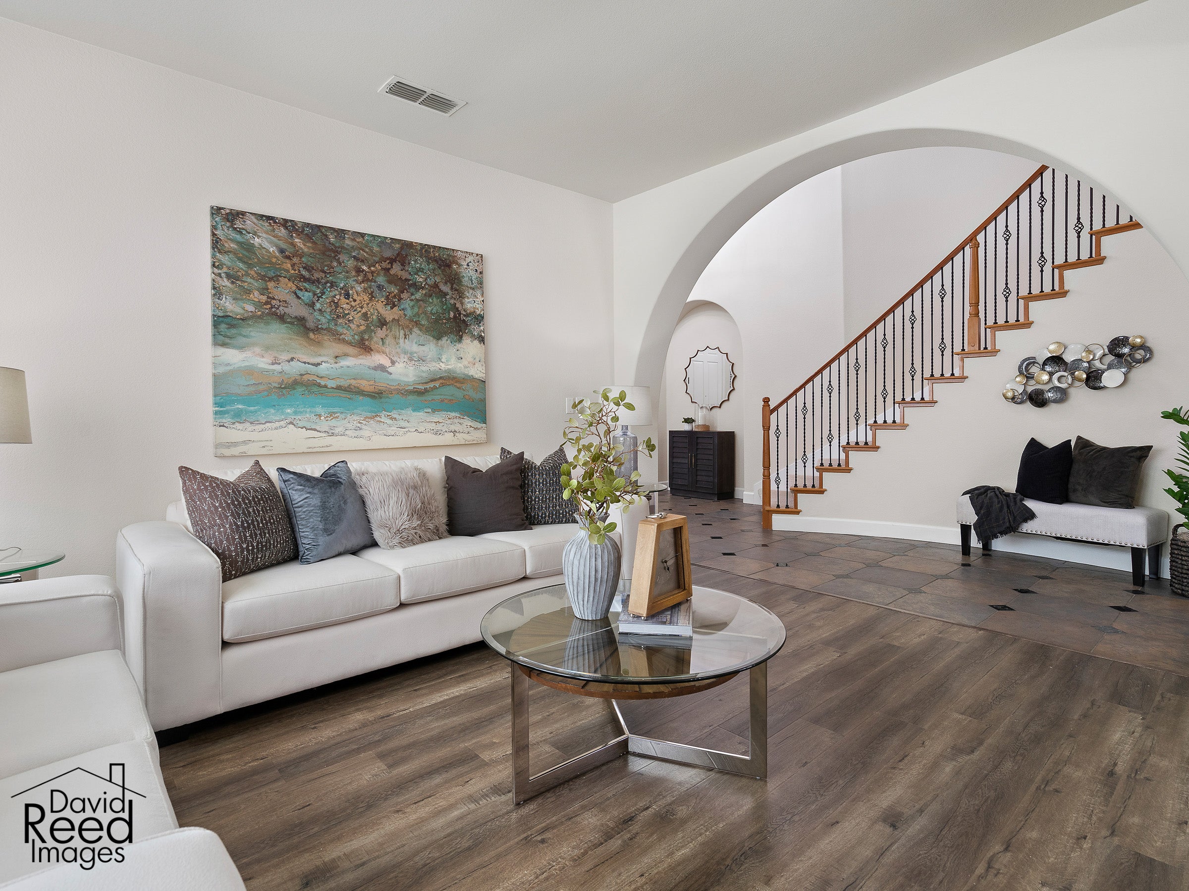 4093_BothwellCircle_Int_LivingRoom_1_03