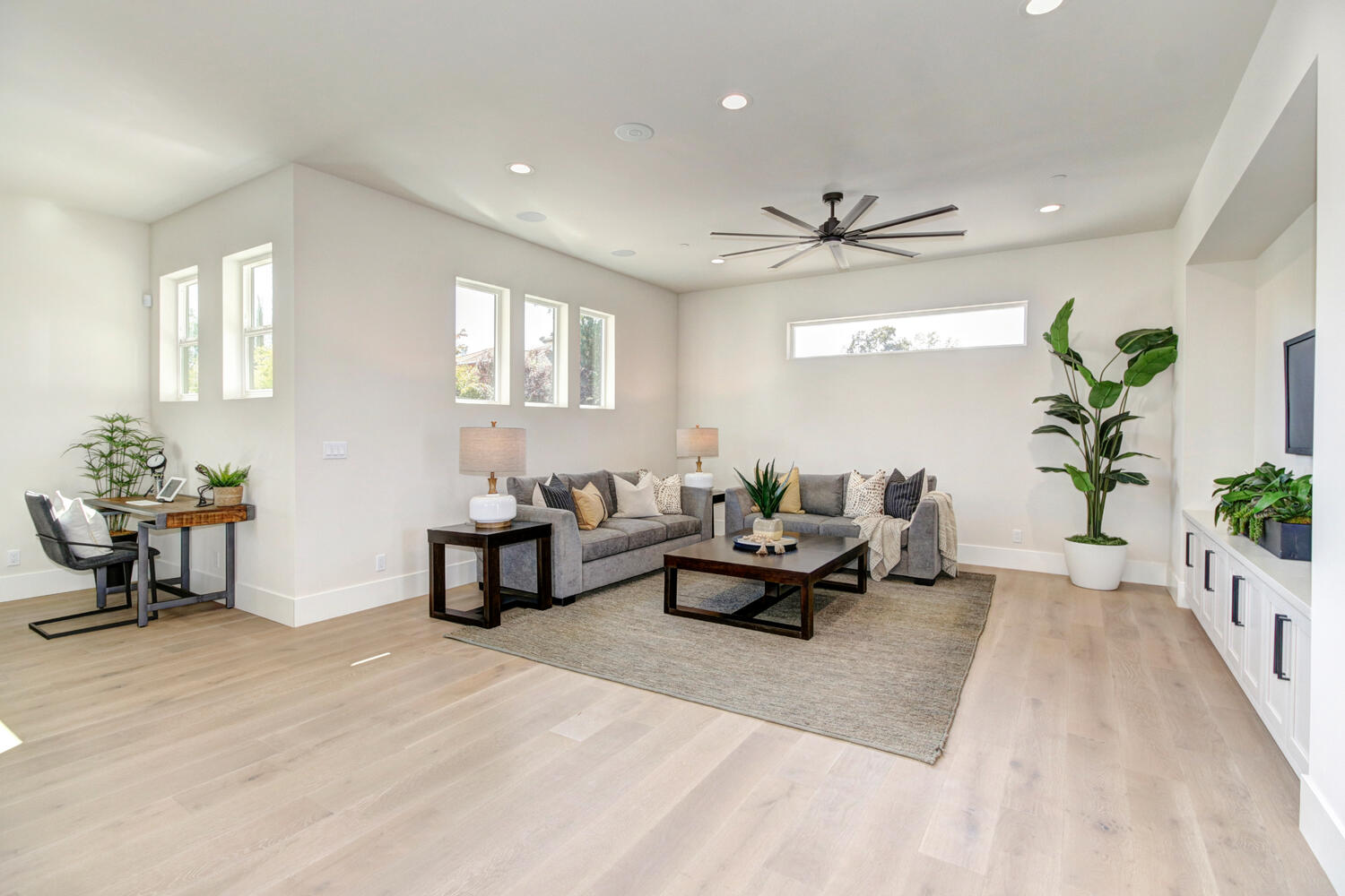 416_Coronado_Ct_El_Dorado-large-046-038-046-1500x1000-72dpi