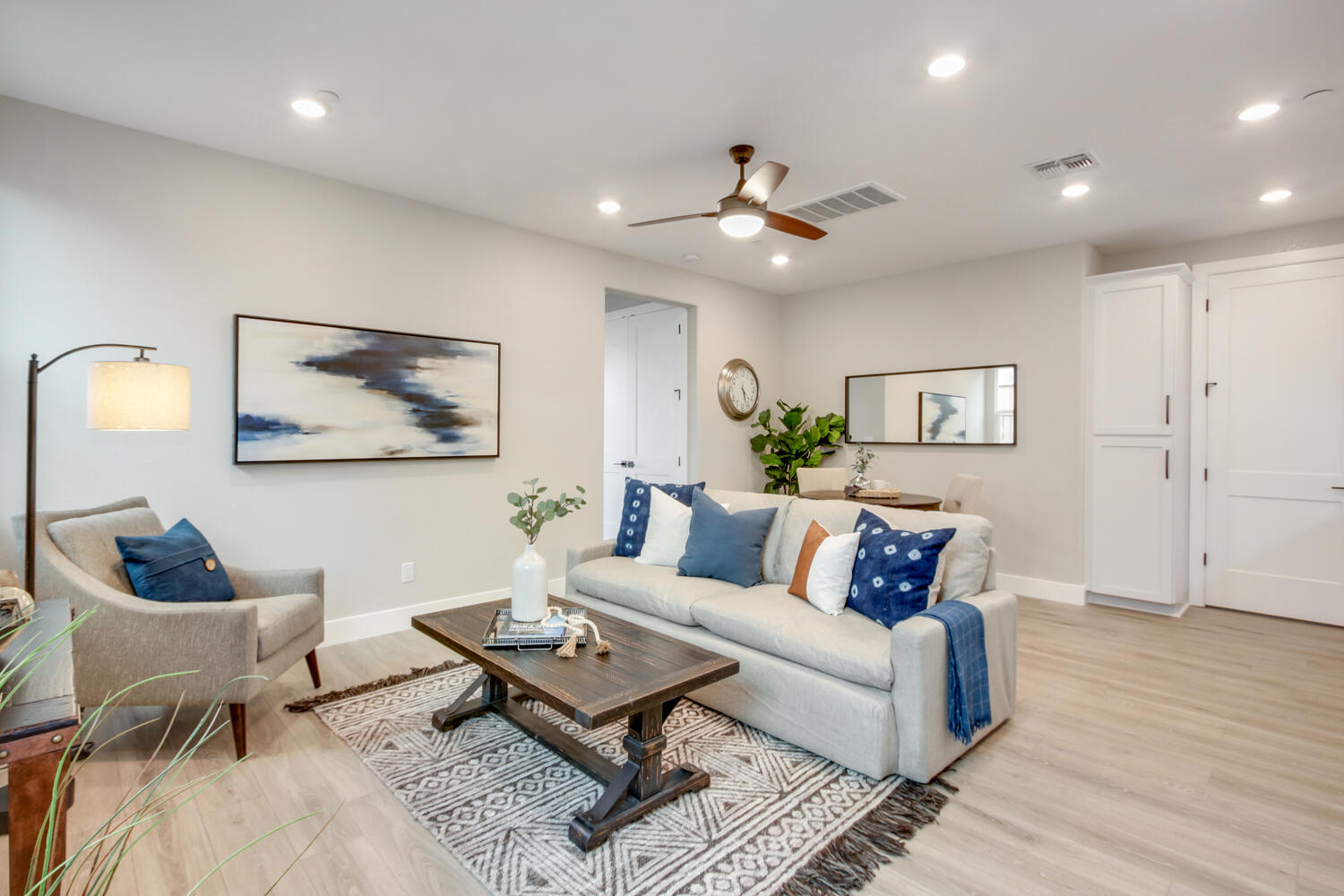 4835_White_Pine_Dr_Folsom_CA-large-050-045-050-1500x1000-72dpi
