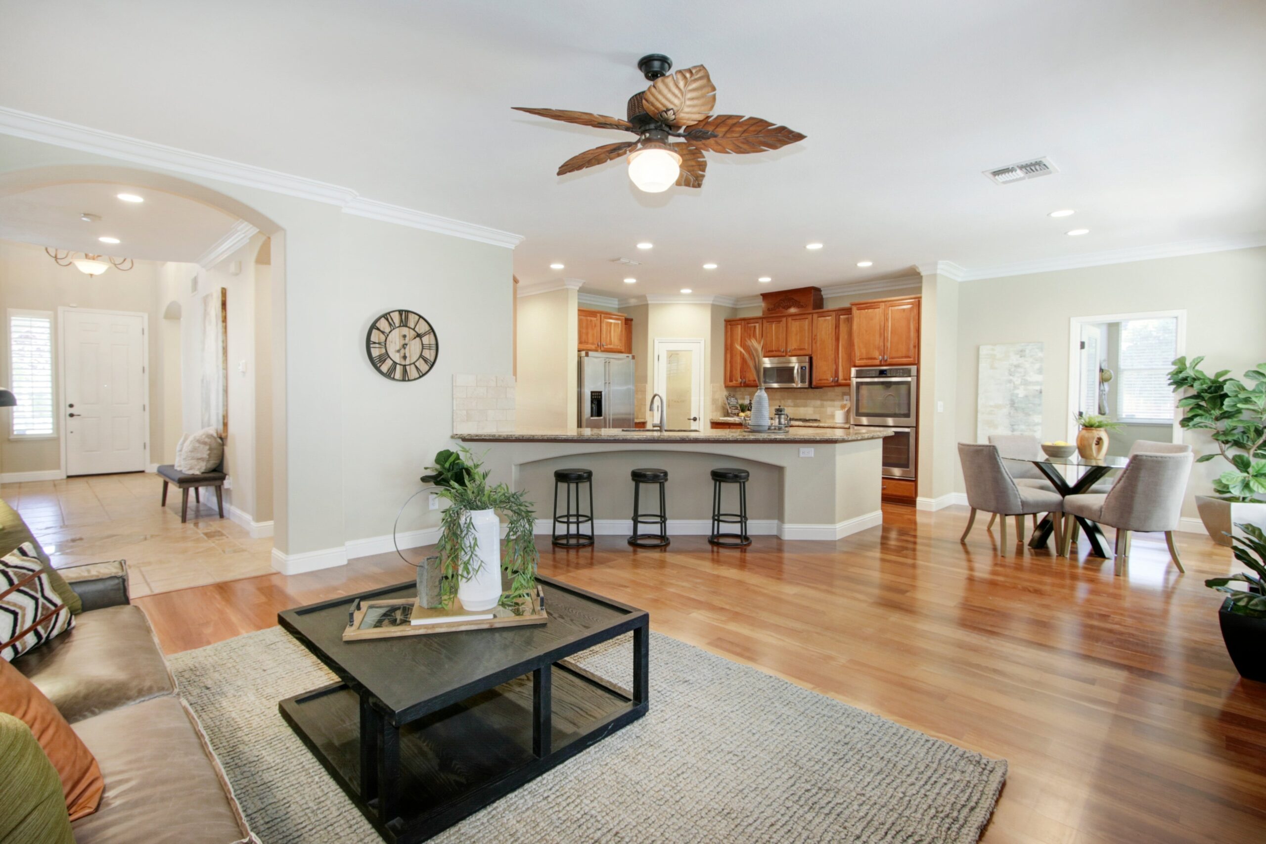501_Gresham_Ct_Roseville_8
