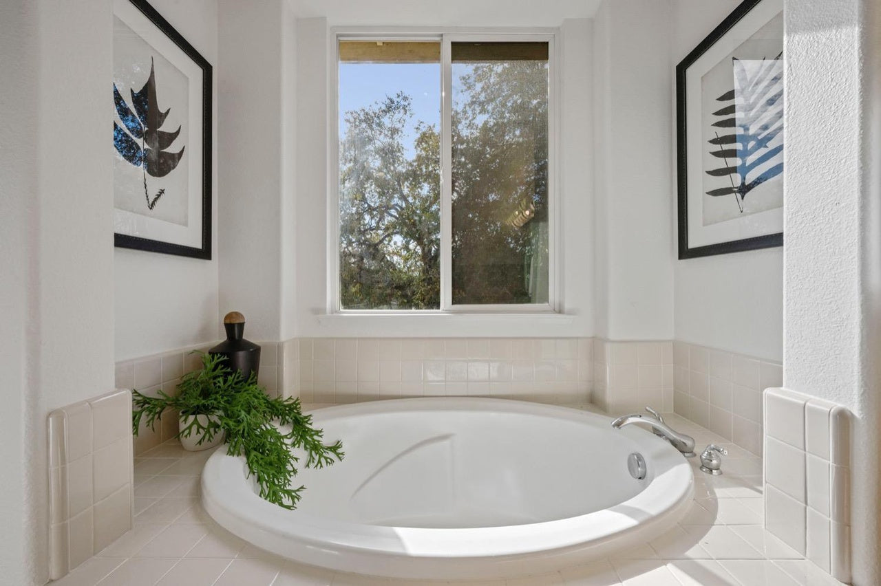 516_Gresham_Ct_Roseville_13