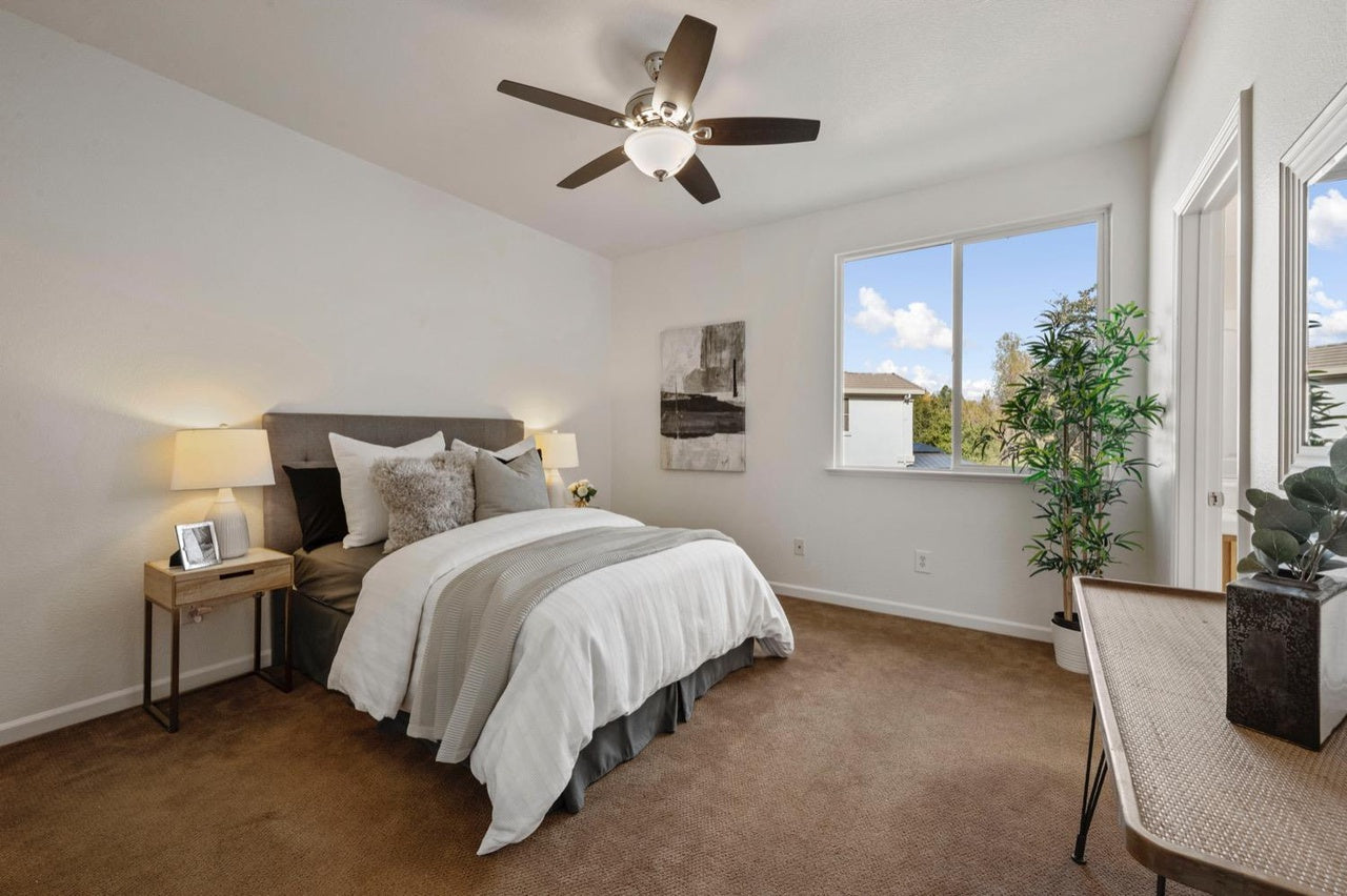 516_Gresham_Ct_Roseville_15