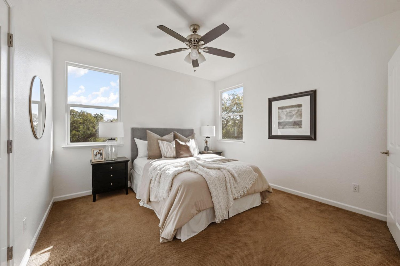 516_Gresham_Ct_Roseville_17
