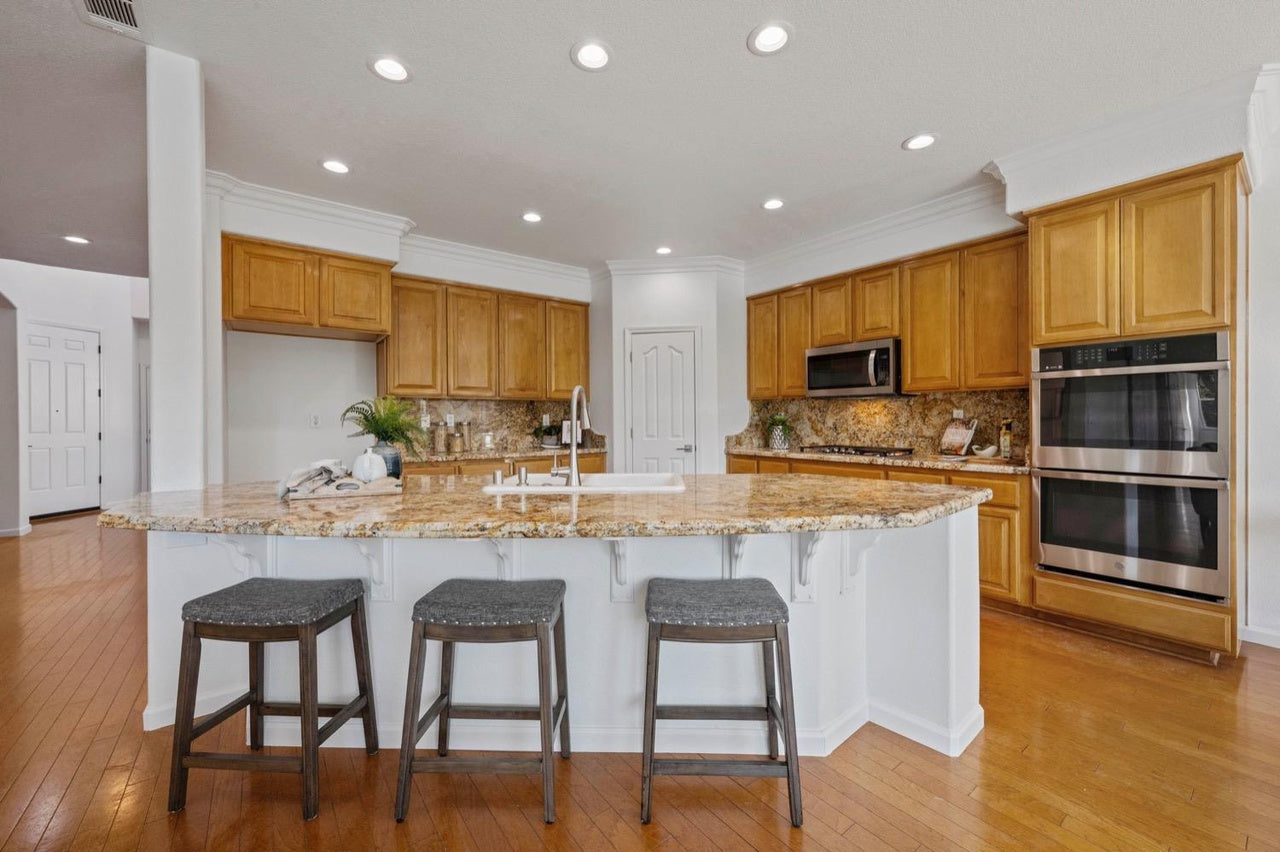 516_Gresham_Ct_Roseville_3