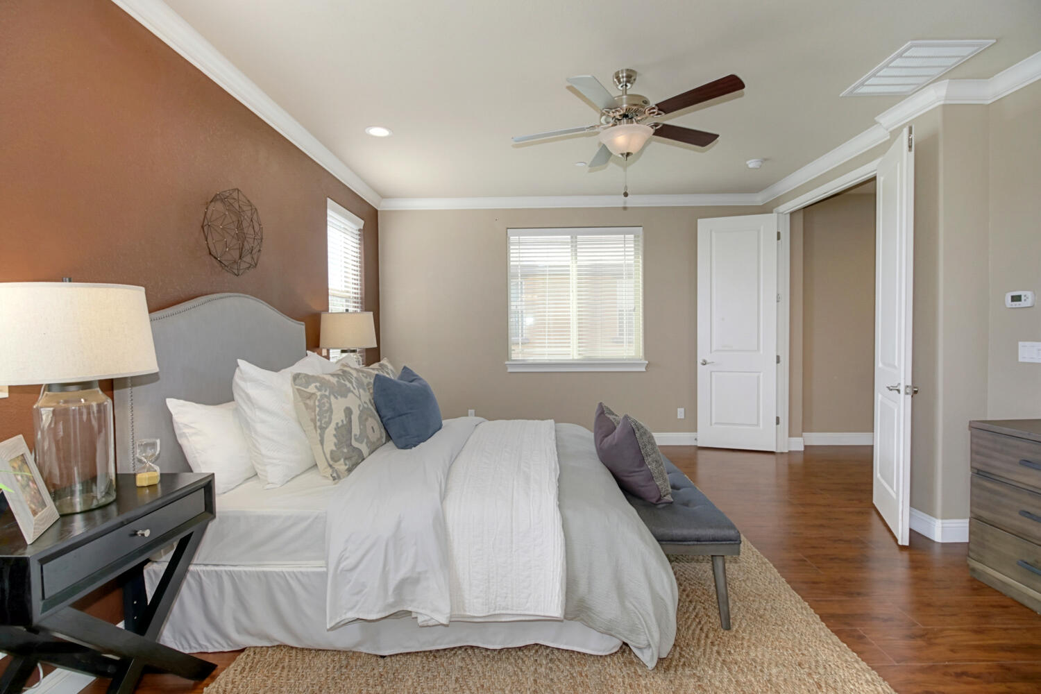565_Addison_Ct_Folsom_CA_95630-large-026-022-026-1500x1000-72dpi