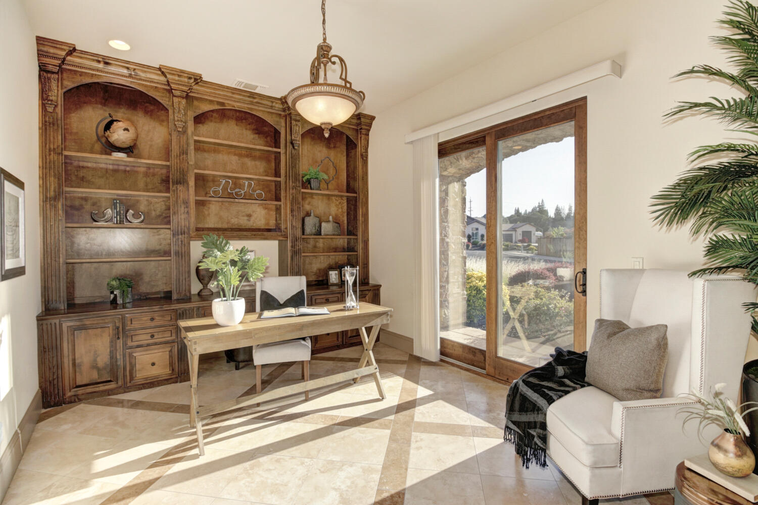 671_Avalanche_Peak_Way_Folsom-large-006-004-006-1500x1000-72dpi