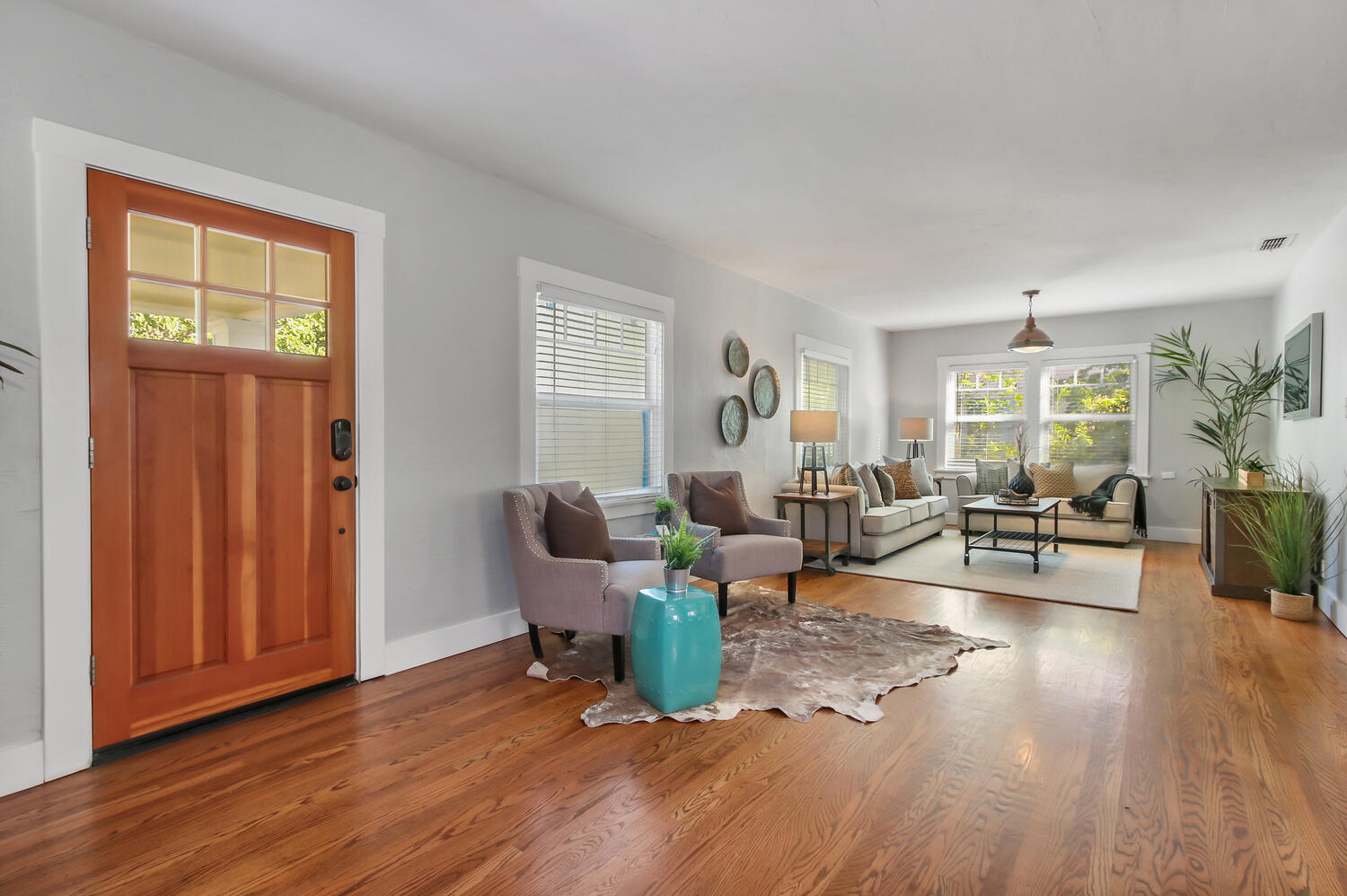 700_San_Miguel_Way_Sacramento-large-013-014-013-1500x999-72dpi