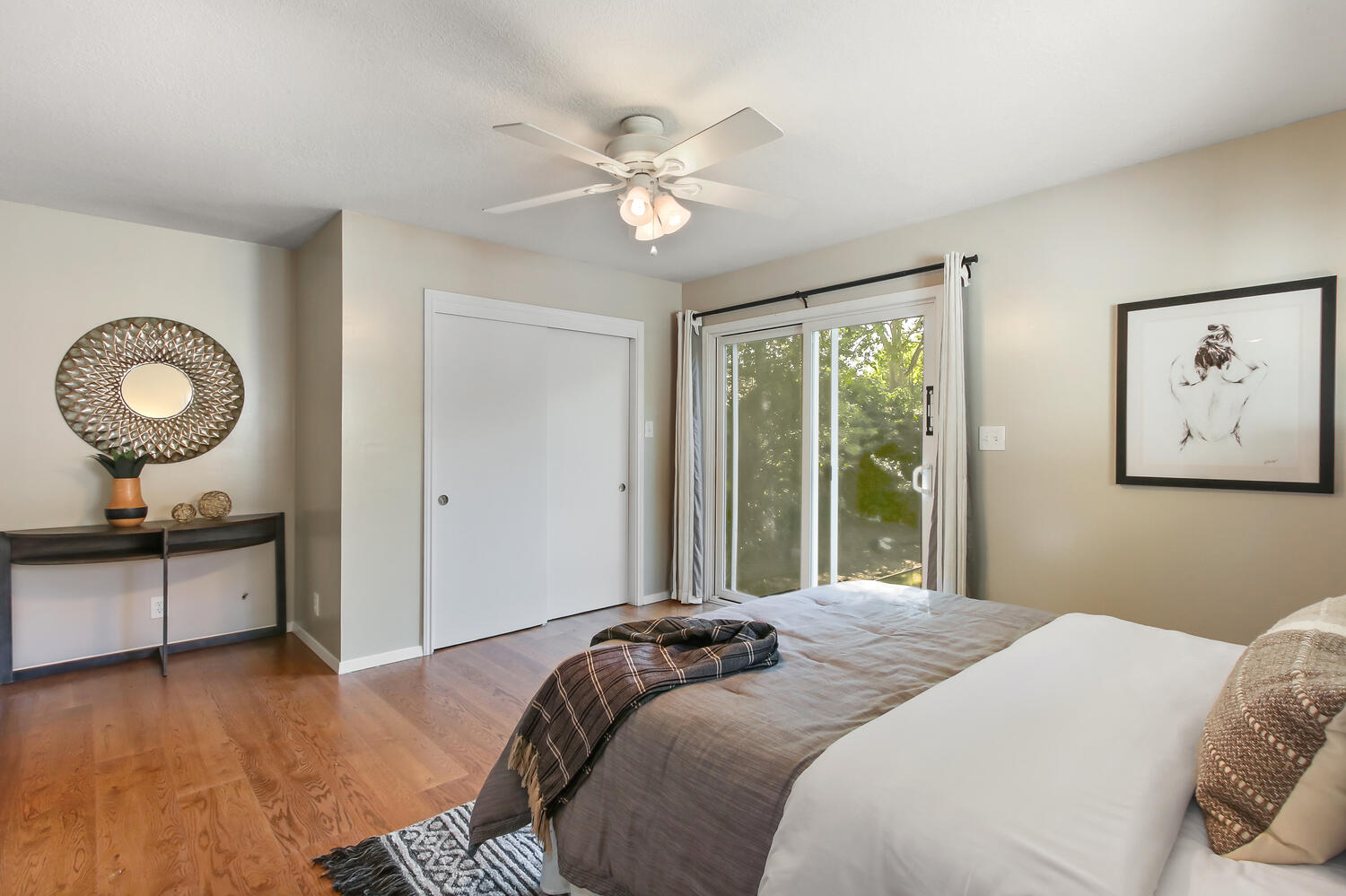 700_San_Miguel_Way_Sacramento-large-025-026-025-1500x999-72dpi