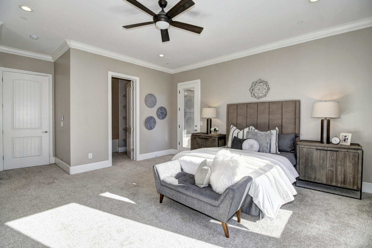 701_Oreno_Cir_Folsom_CA_95630-large-025-019-025-1500x1000-72dpi