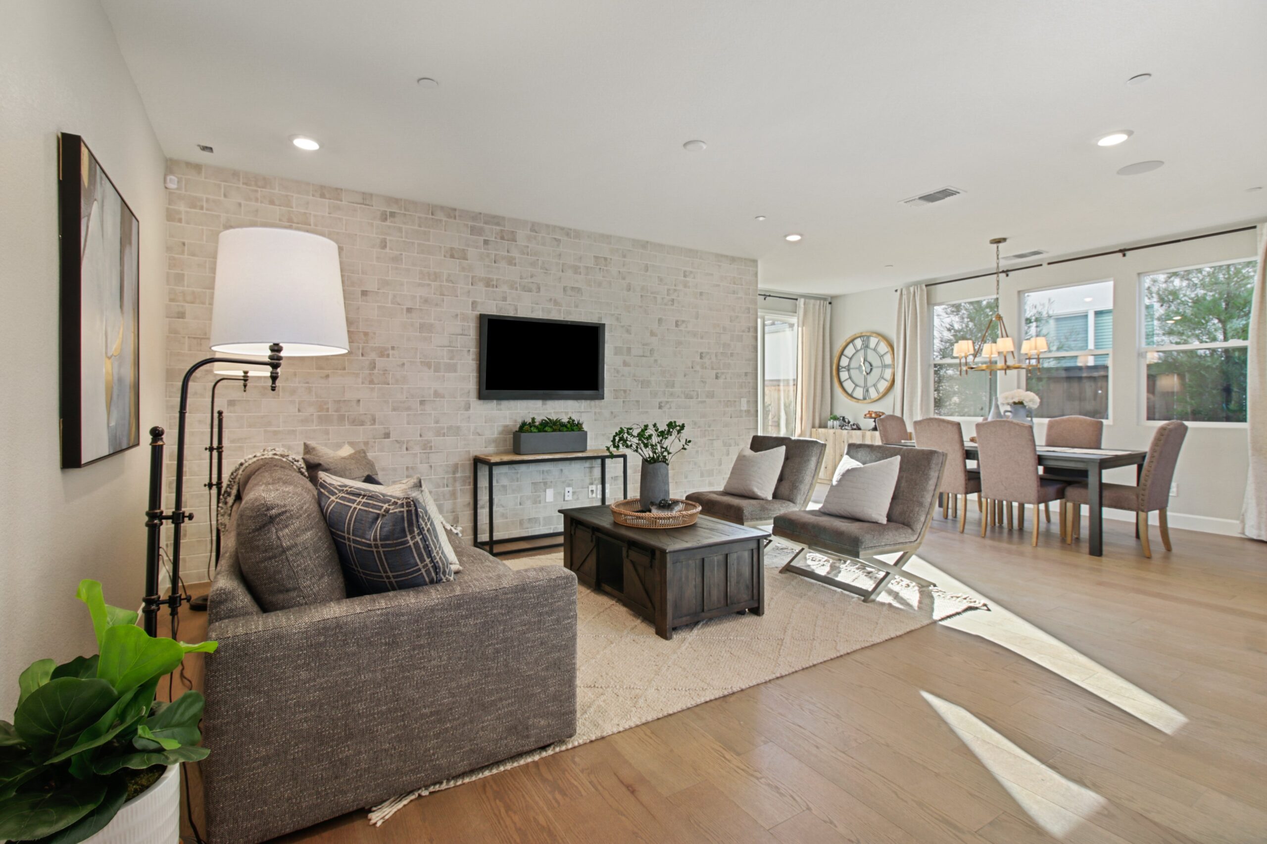 8246_Joecy_Way_Elk_Grove-2