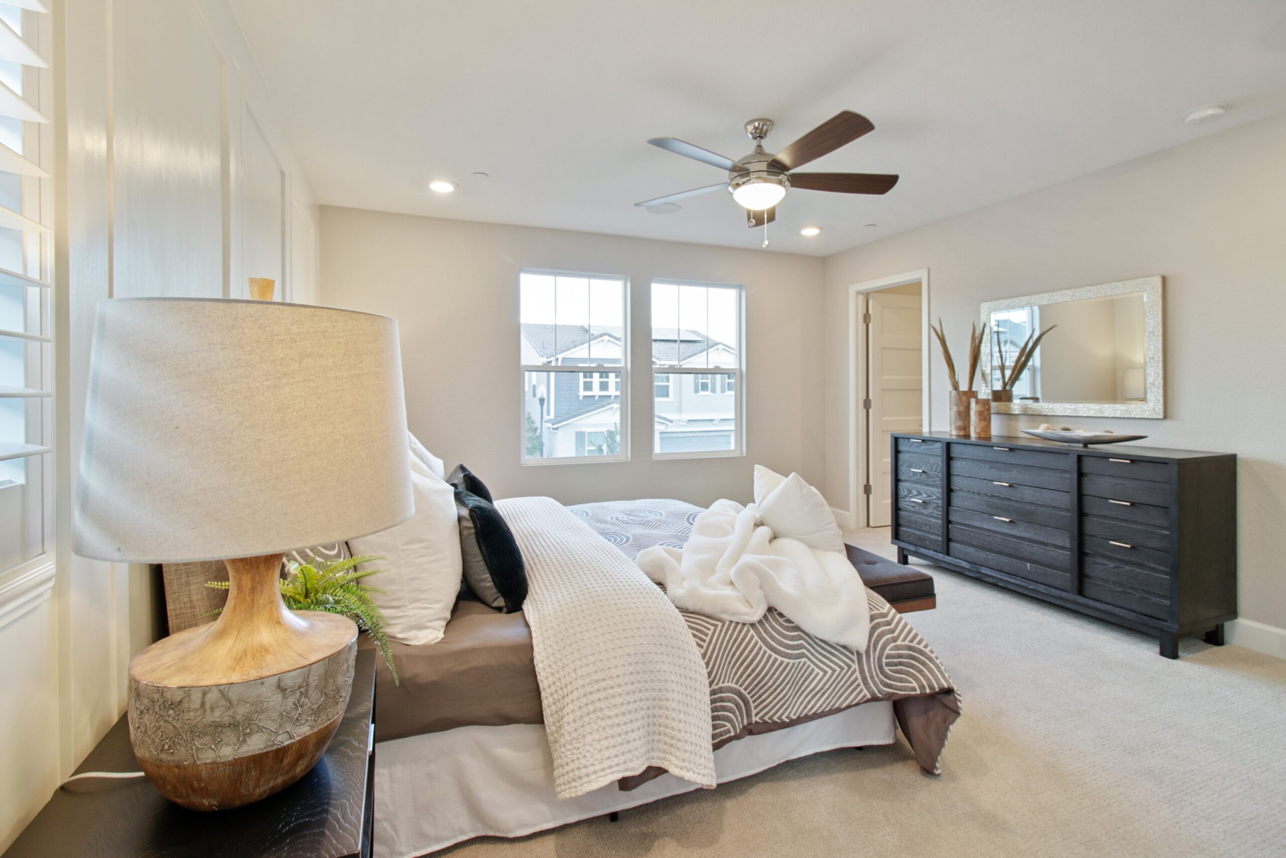 8246_Joecy_Way_Elk_Grove-9