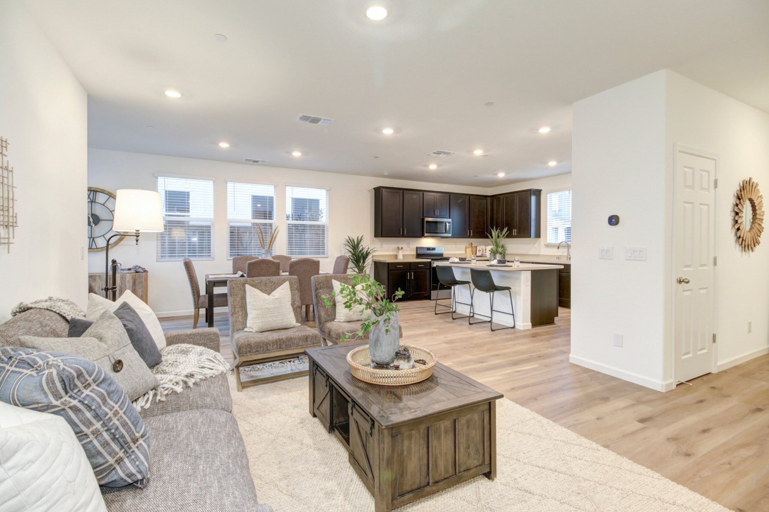 8254_Joecy_Way_Elk_Grove_2
