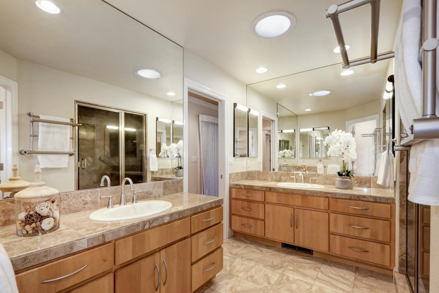 855_Piccadilly_Cir_Sacramento-large-027-021-027-1500x1000-72dpi