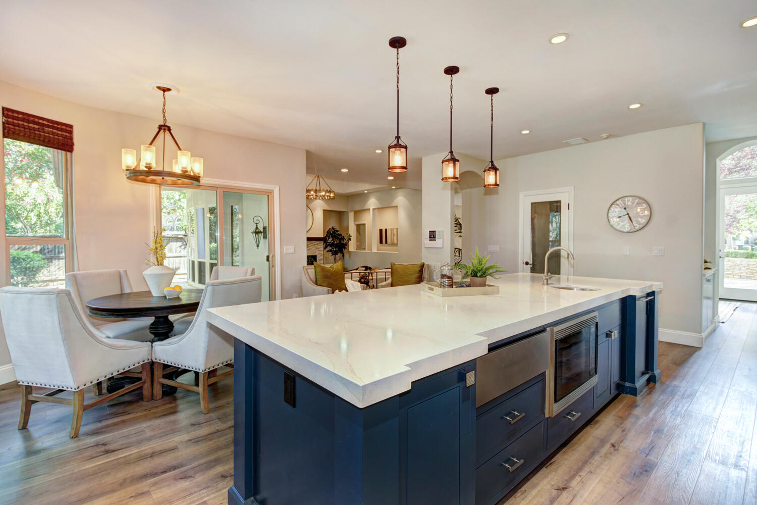 9162_Cedar_Ridge_Dr_Granite-large-027-021-027-1500x1000-72dpi