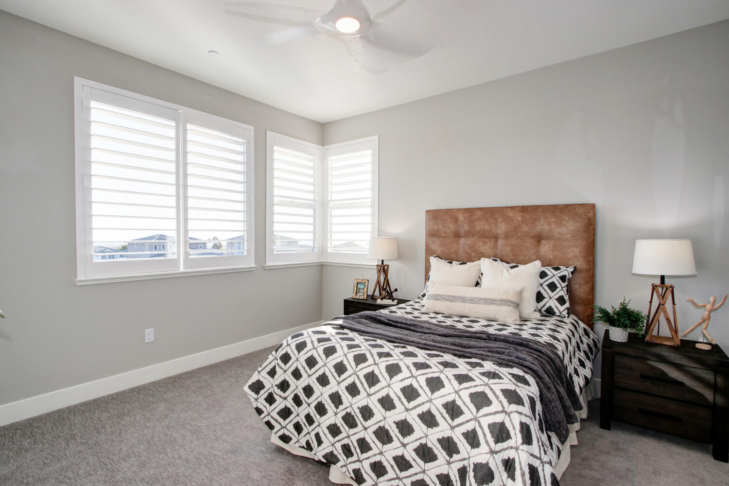 933_Merrill_Ct_El_Dorado_Hills-large-034-035-034-1500x1000-72dpi