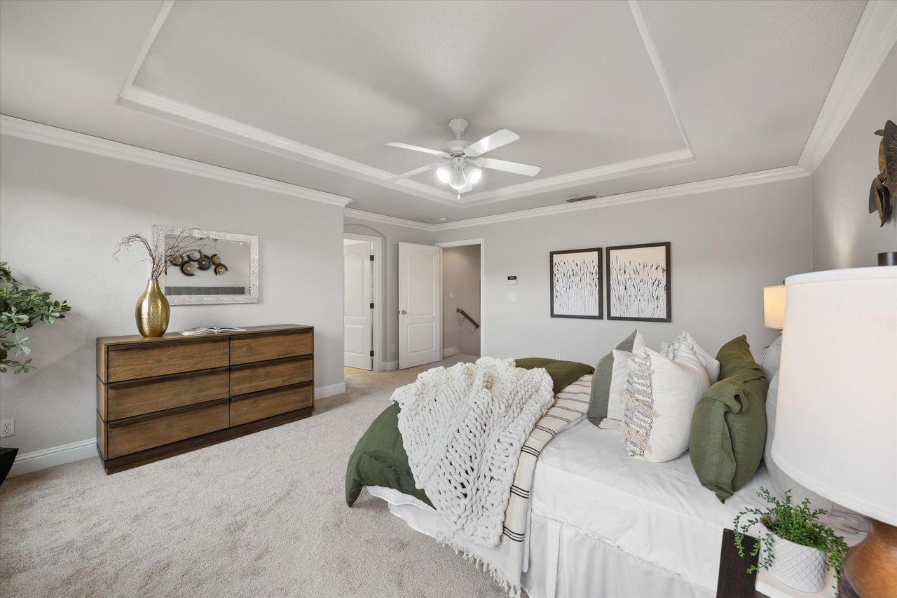 980_Hildebrand_Cir_Folsom_16