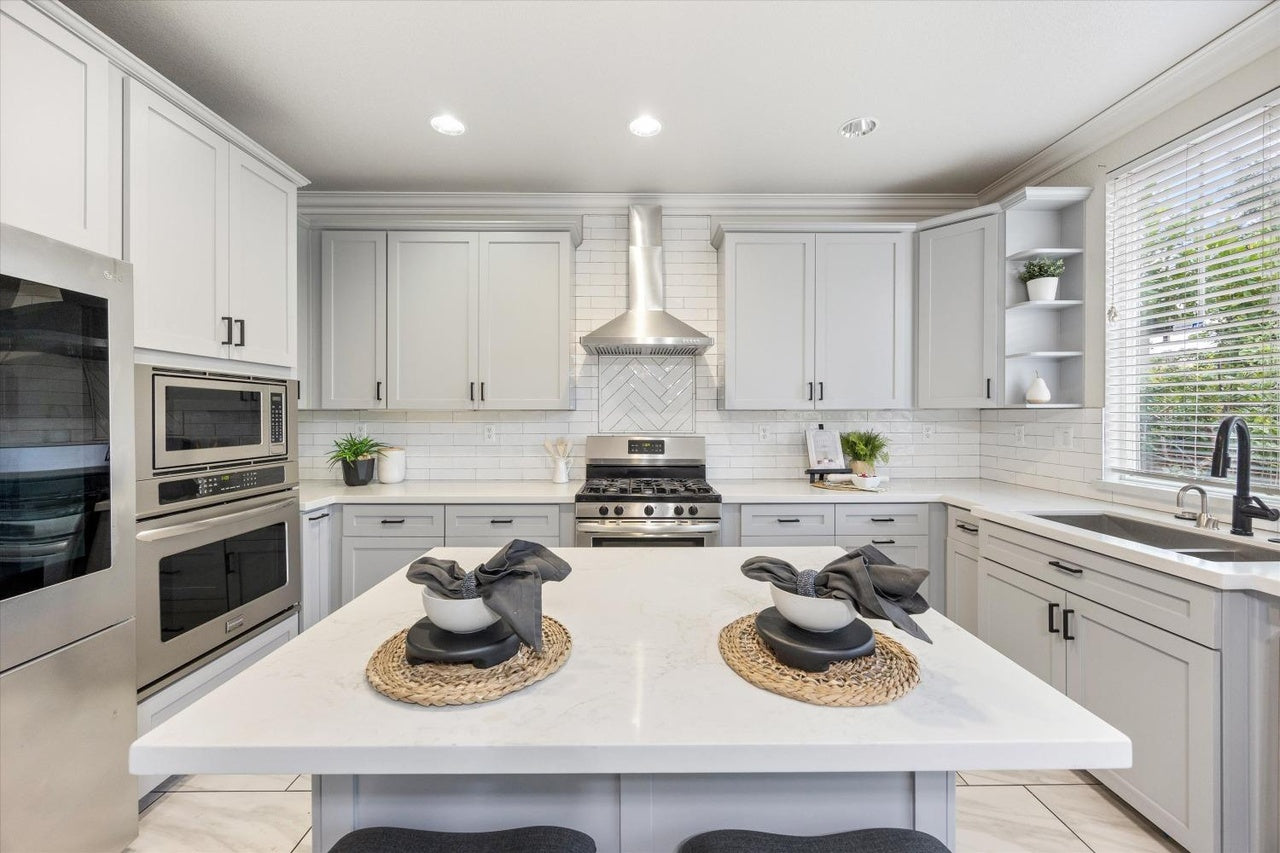 980_Hildebrand_Cir_Folsom_8