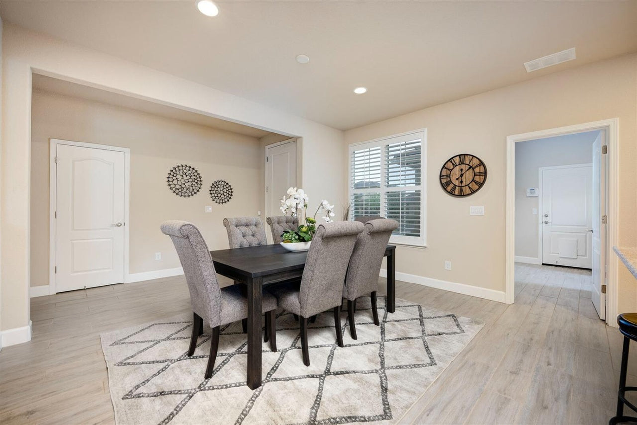 Arden_Villa_Pl_Roseville4