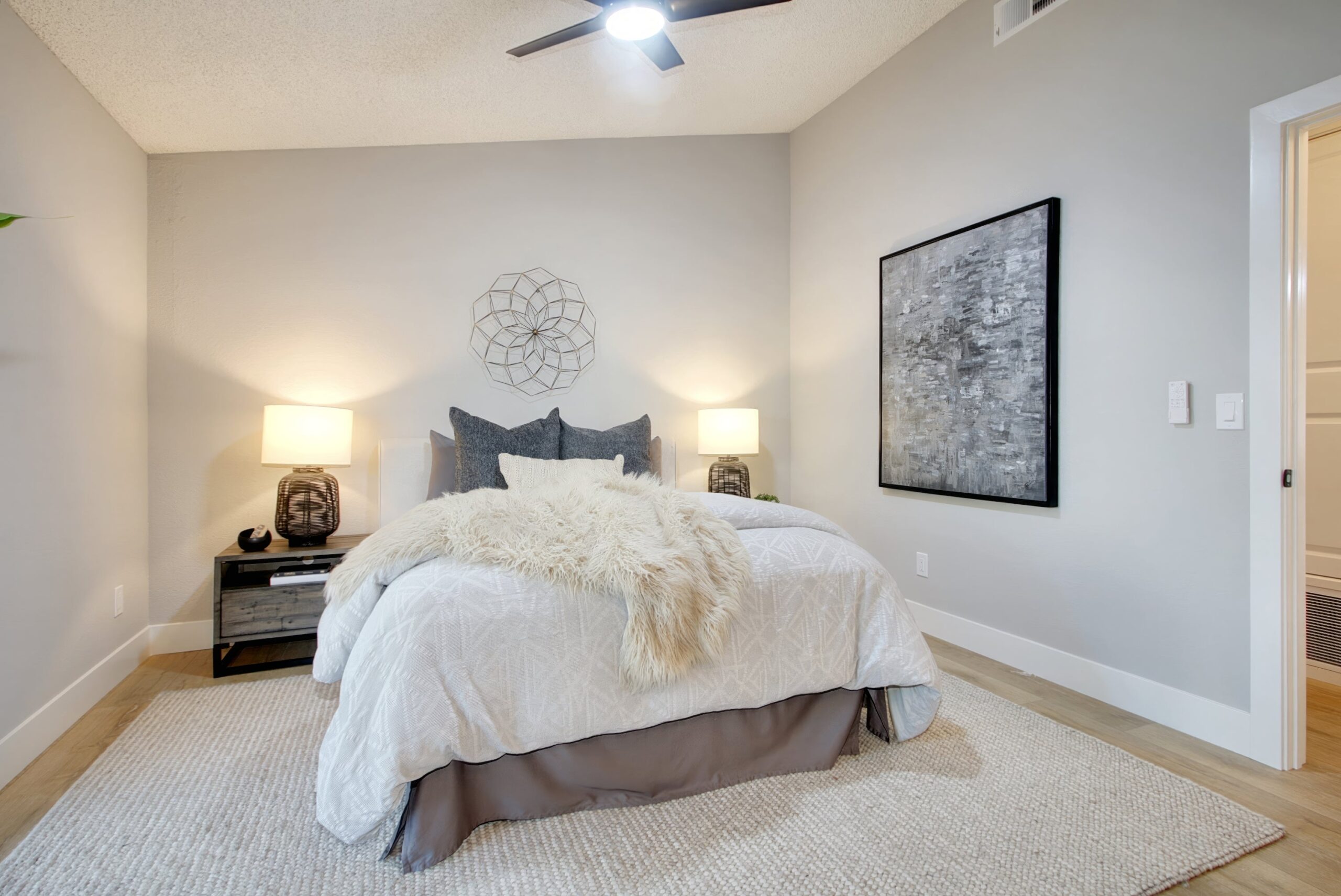 Atrisco_Cir_Sacramento_10