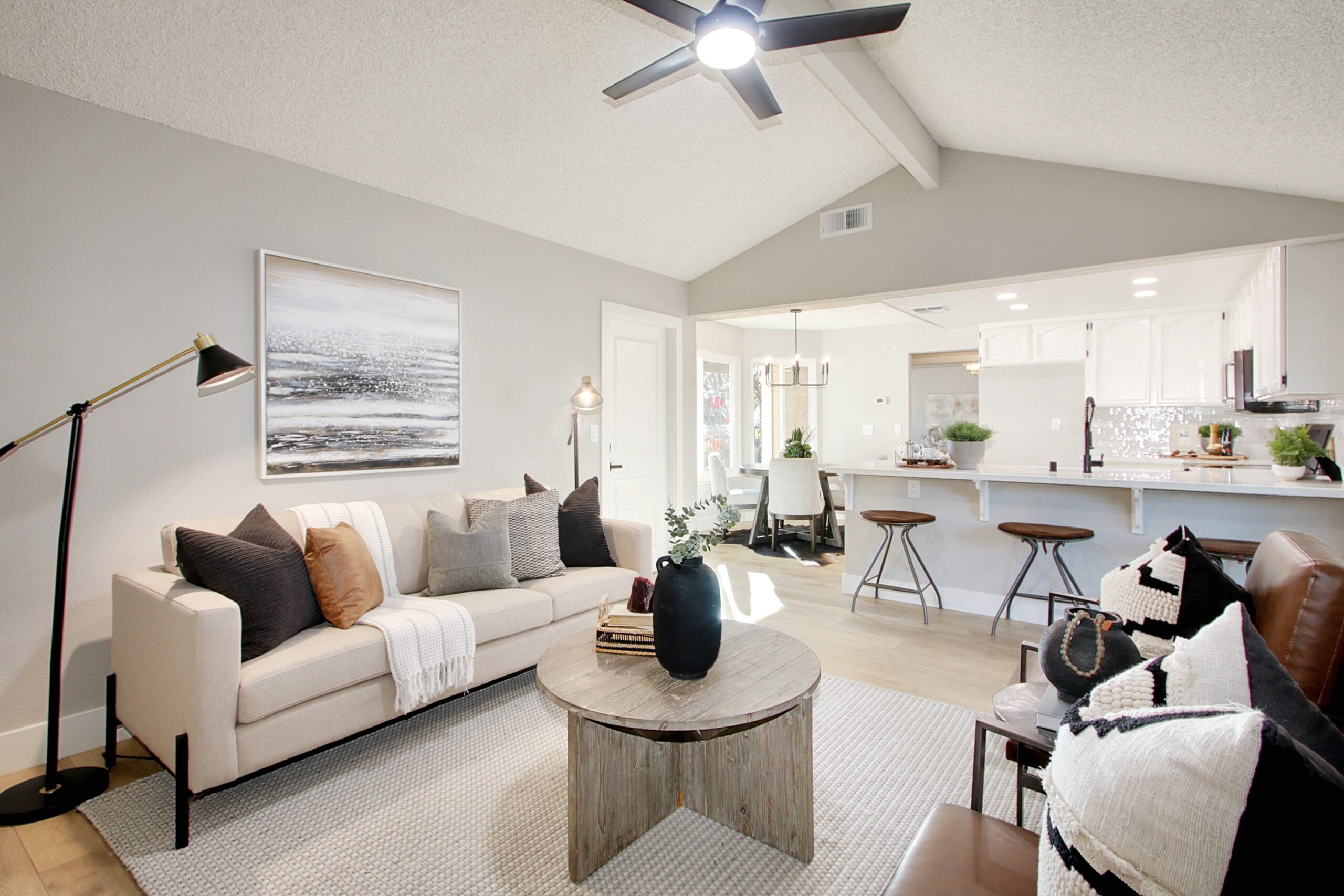 Atrisco_Cir_Sacramento_5