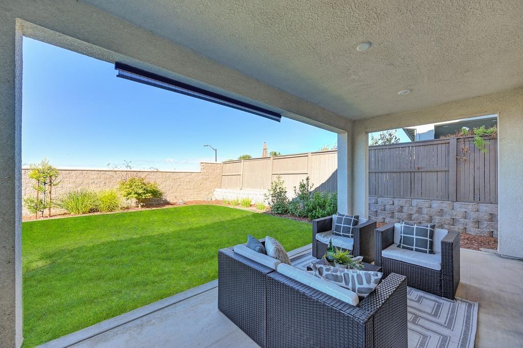 Bronzewing_Pl_El_Dorado_Hills_10