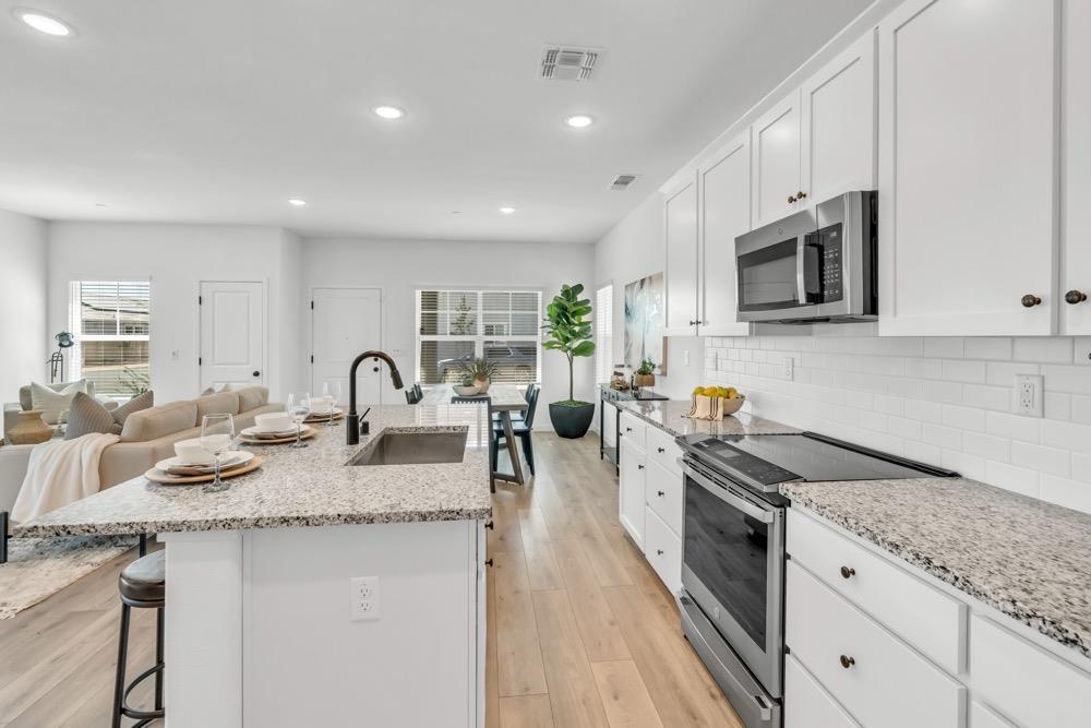 Coal_Creek_Way_Rancho_Cordova_4