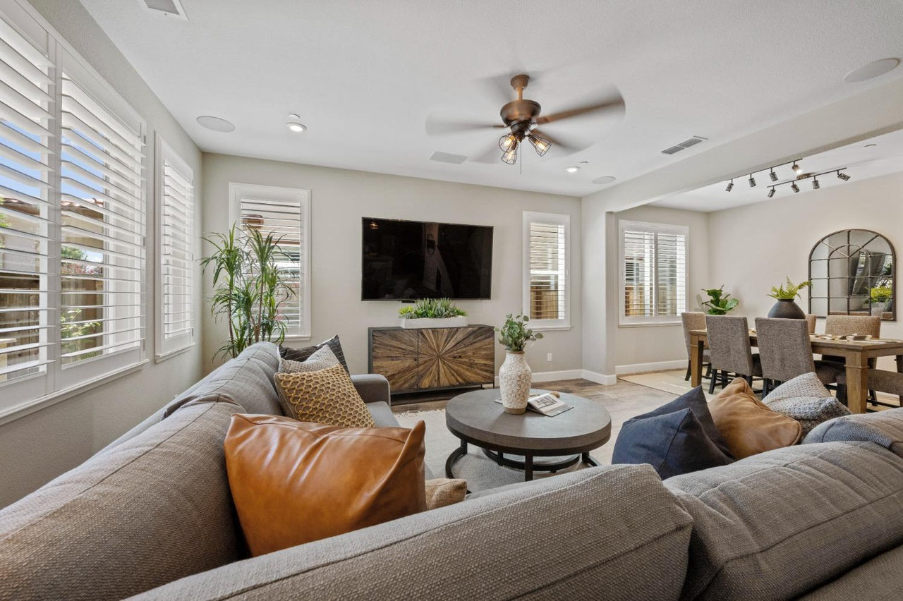 Deergrass_Cir_Rocklin_4