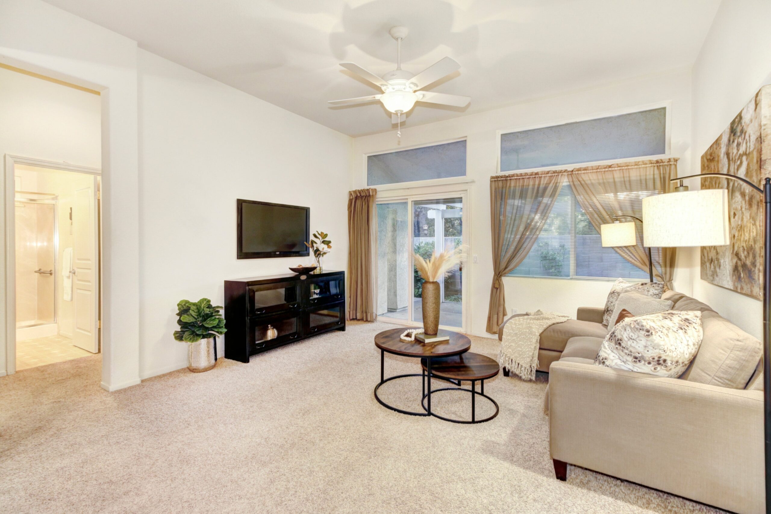 Diamond_Glen_Cir_Folsom_11