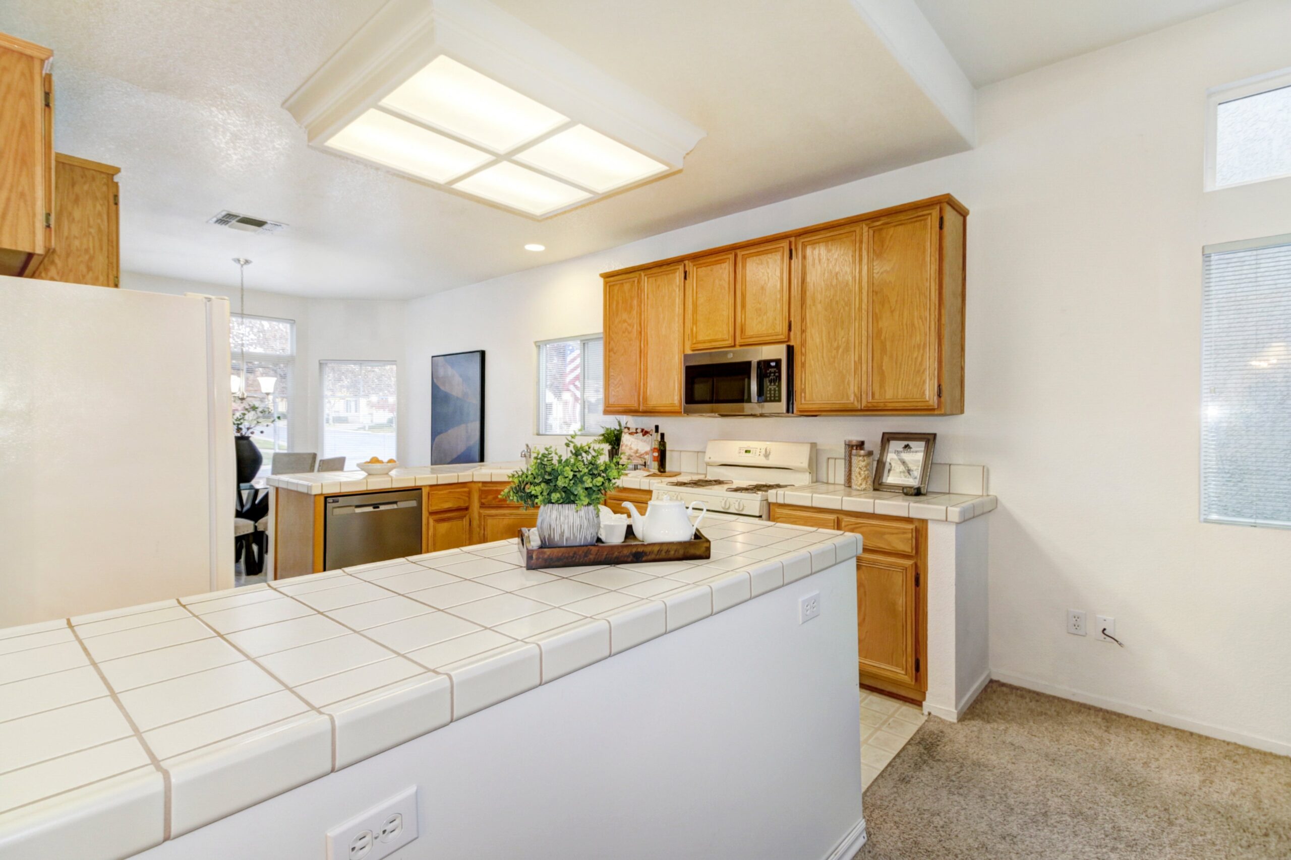 Diamond_Glen_Cir_Folsom_3