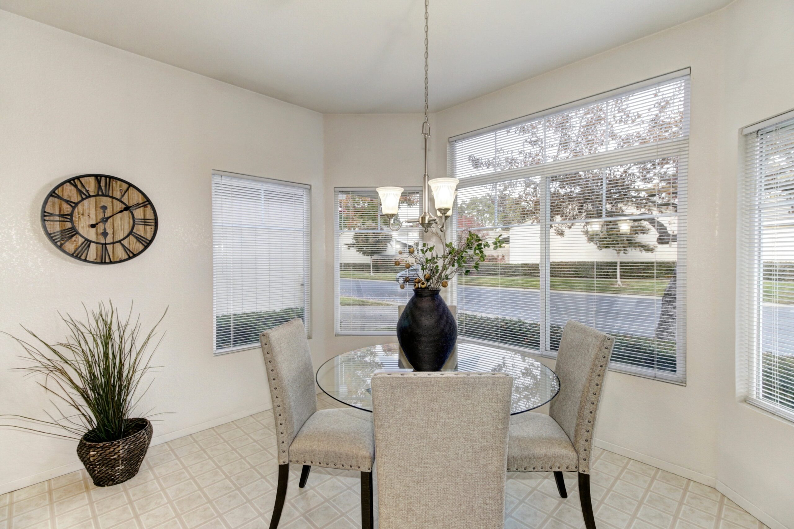 Diamond_Glen_Cir_Folsom_5
