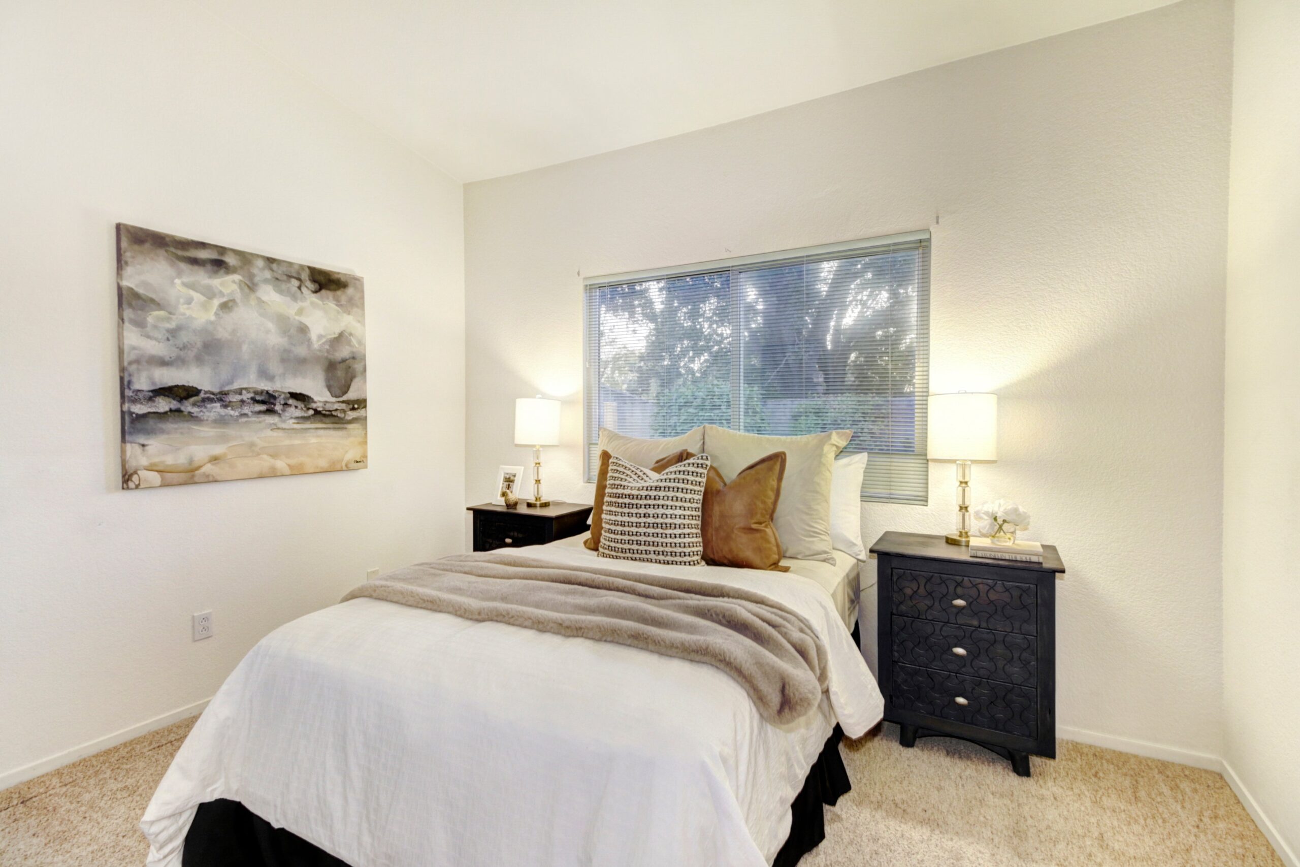 Diamond_Glen_Cir_Folsom_8