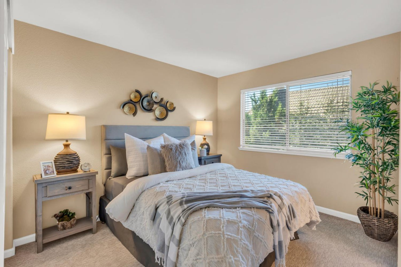 Dulverton_Cir_Folsom_11