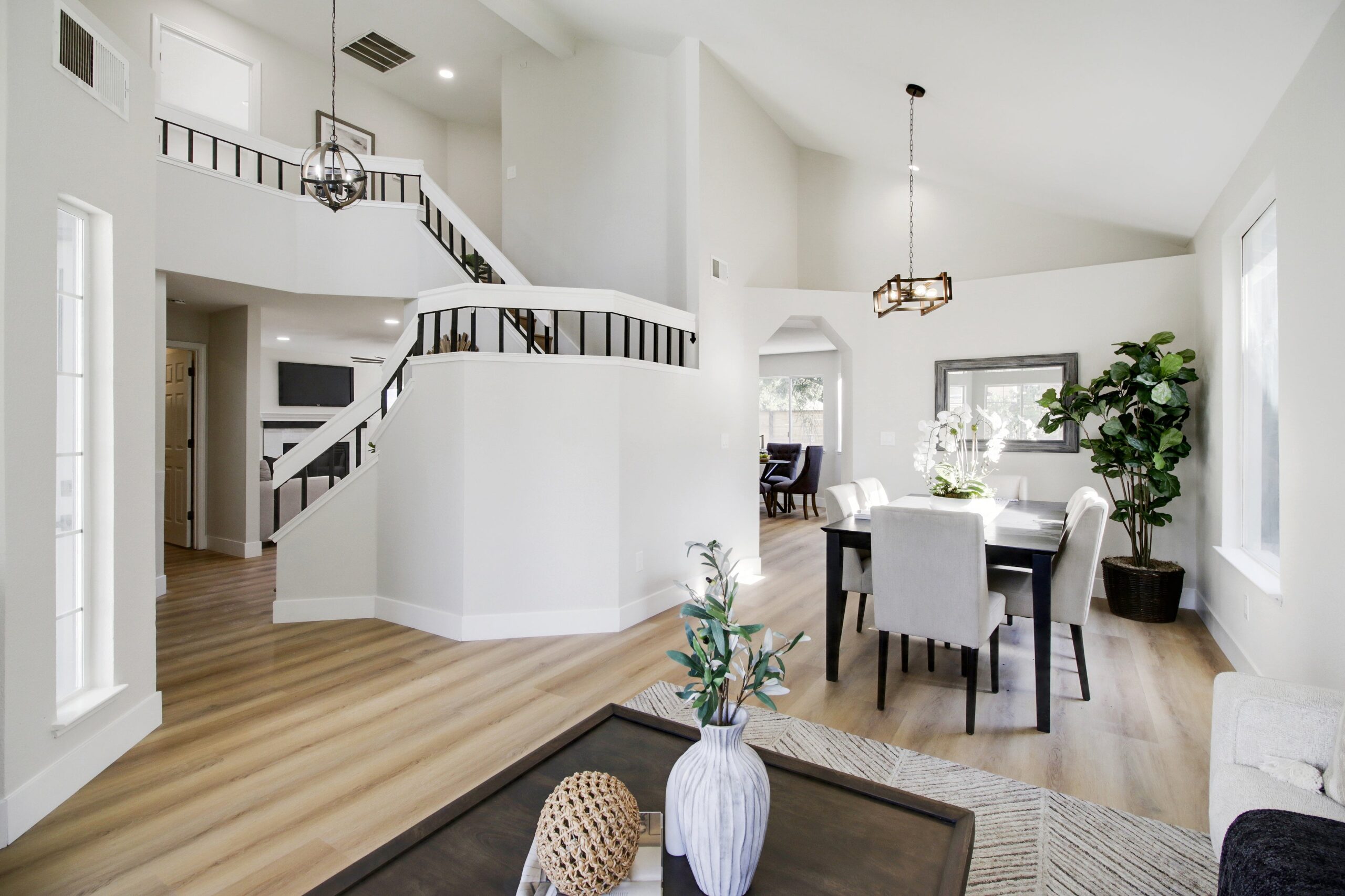 Erdman_Way_Sacramento_4