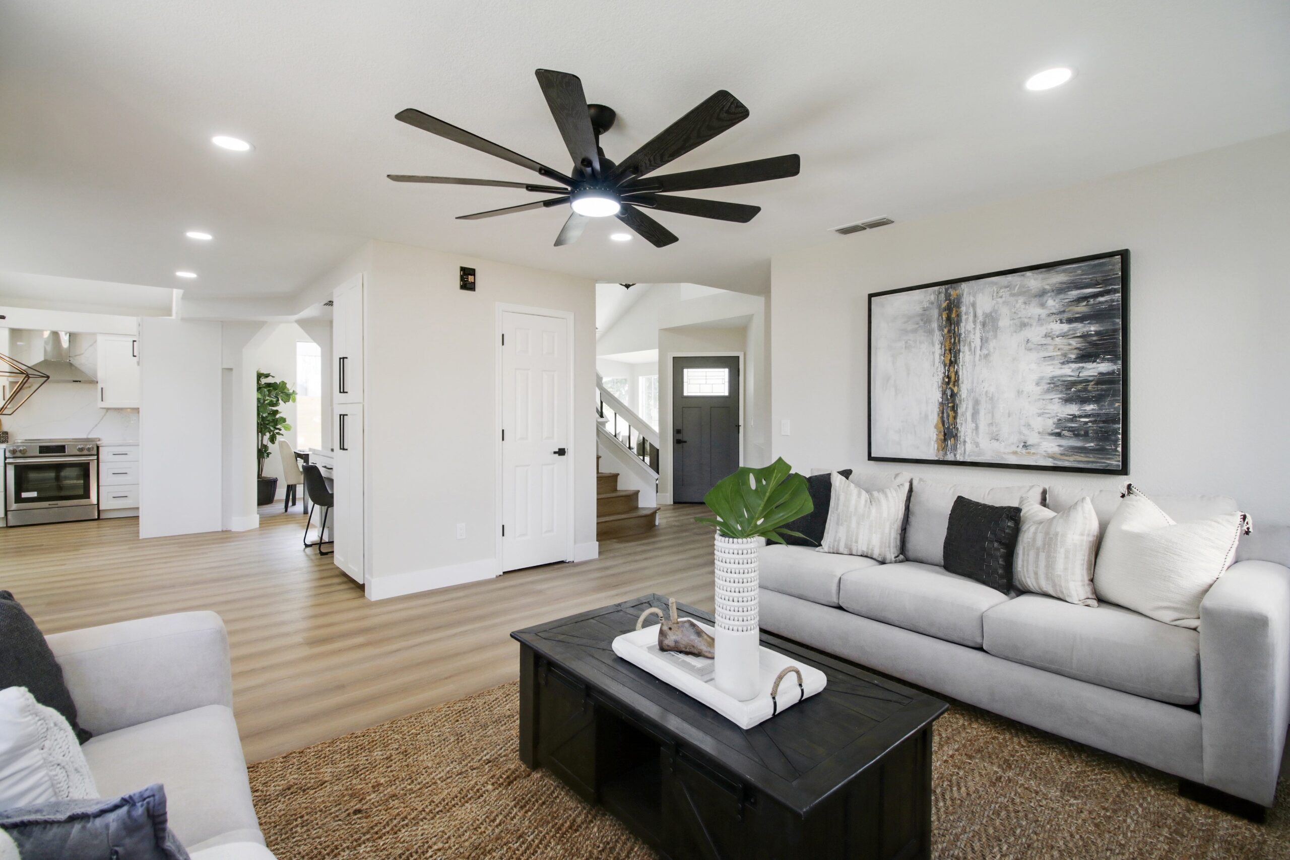 Erdman_Way_Sacramento_9